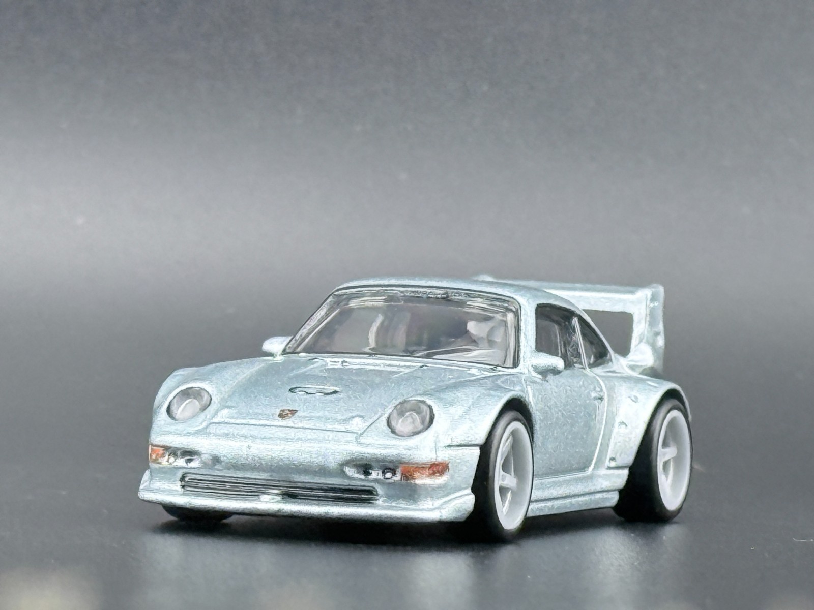 Hot Wheels Porsche 993 GT2 Modern Classics FPY86-961S 1/64