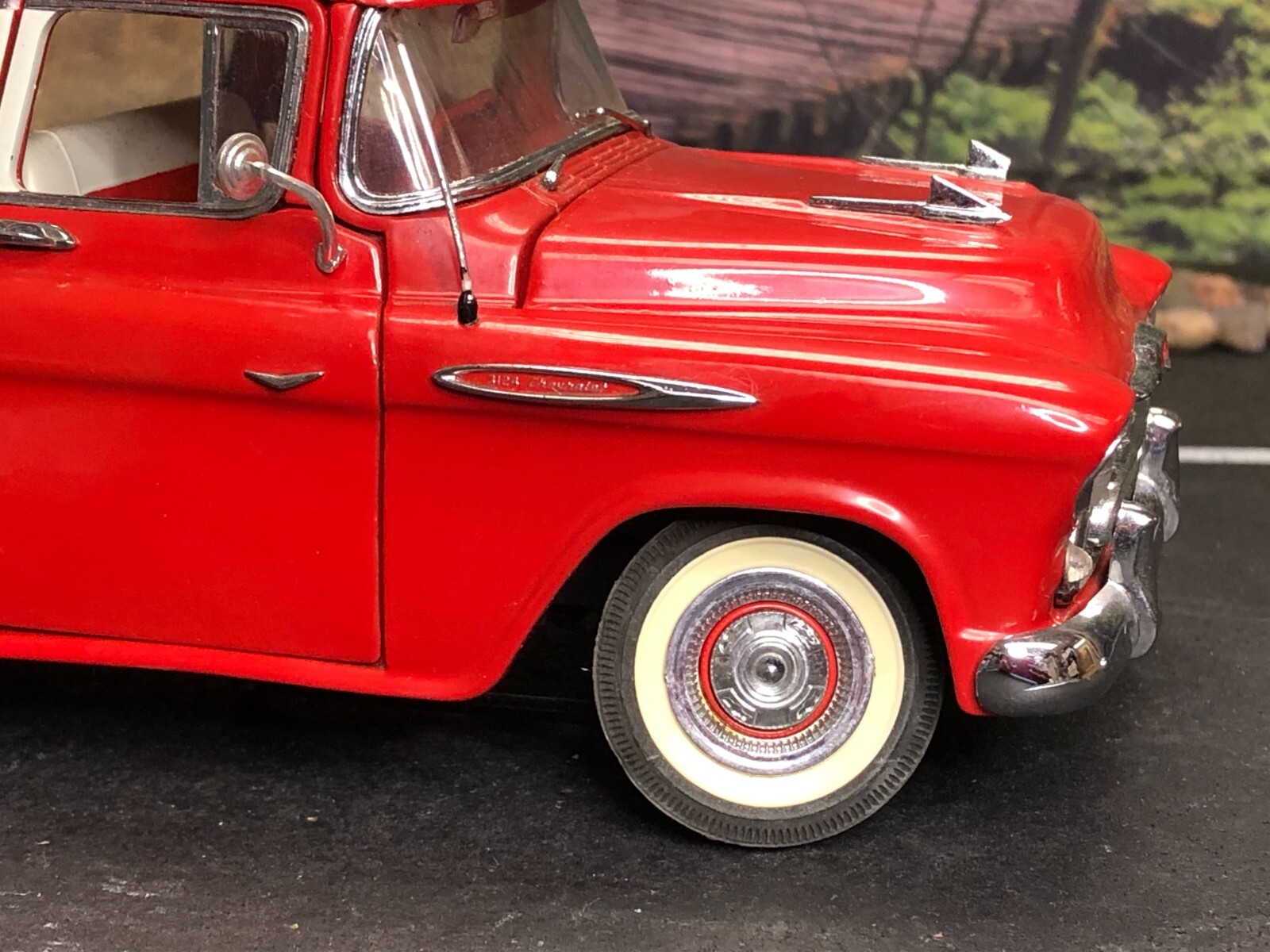 Imperfect 1:24 Diecast Danbury Mint RED 1957 CHEVROLET CAMEO PICKUP No Box AS-IS