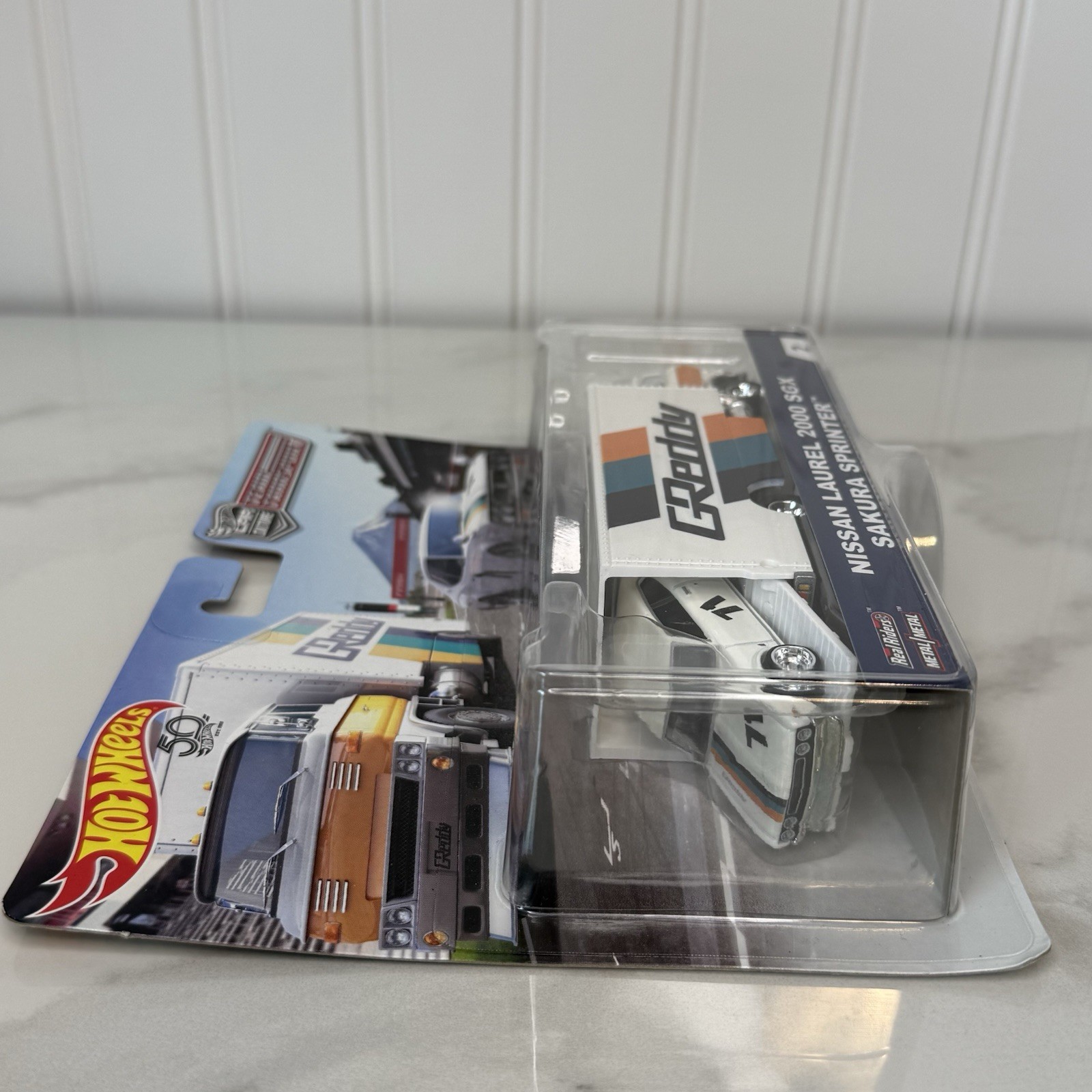 Hot Wheels Premium Team Transport Nissan Laurel 2000 SGX & Sakura Sprinter
