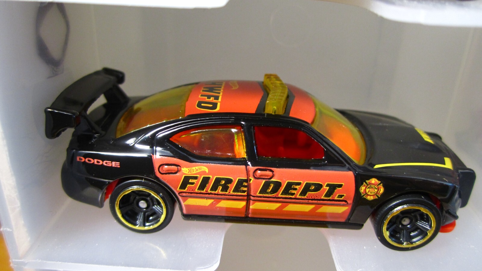 Hot Wheels Matchbox Fire Chief Fire Dept. Fire Rescue Lot of 8