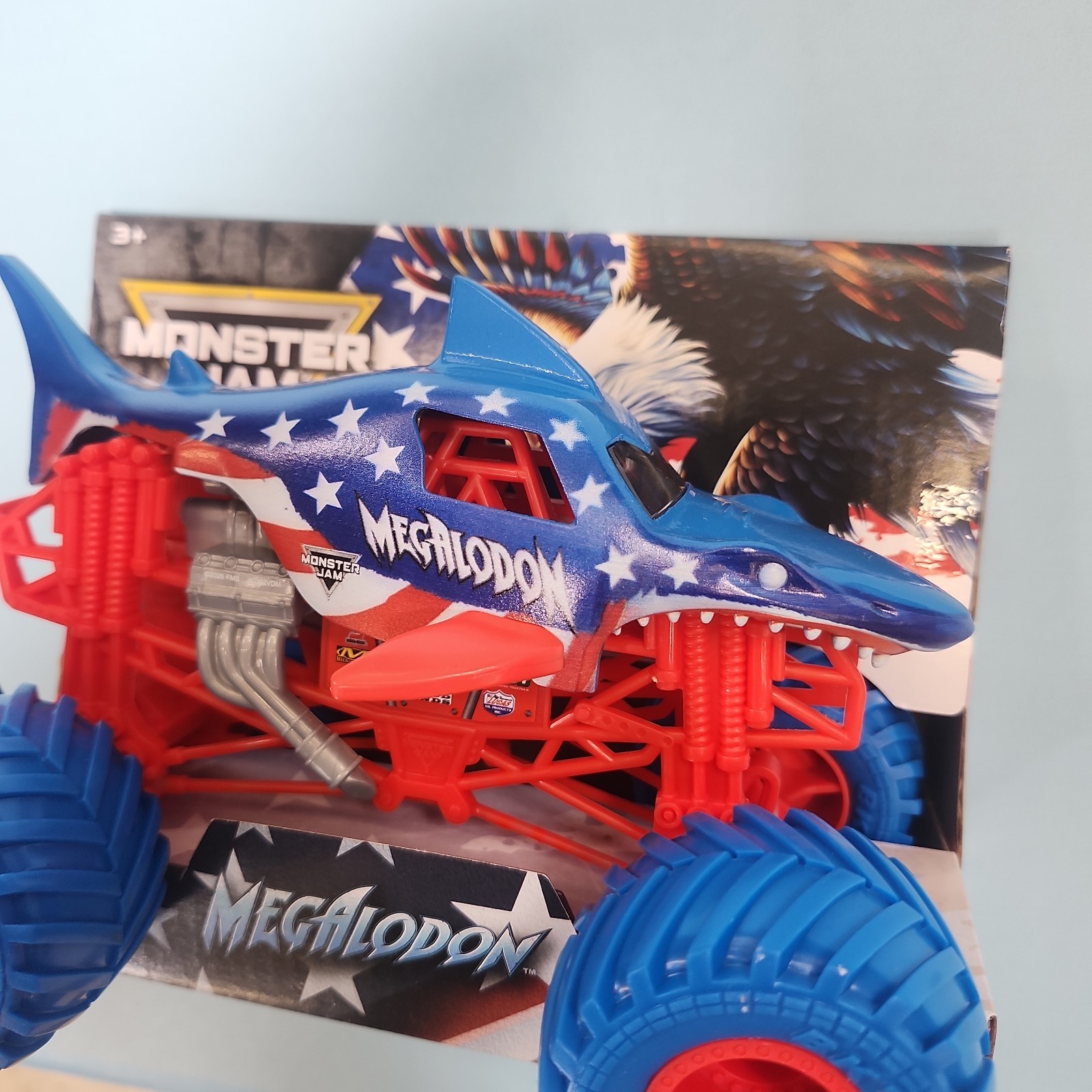 NEW RELEASE Monster Jam Megalodon Monster Truck 1:24 Stars & Stripes