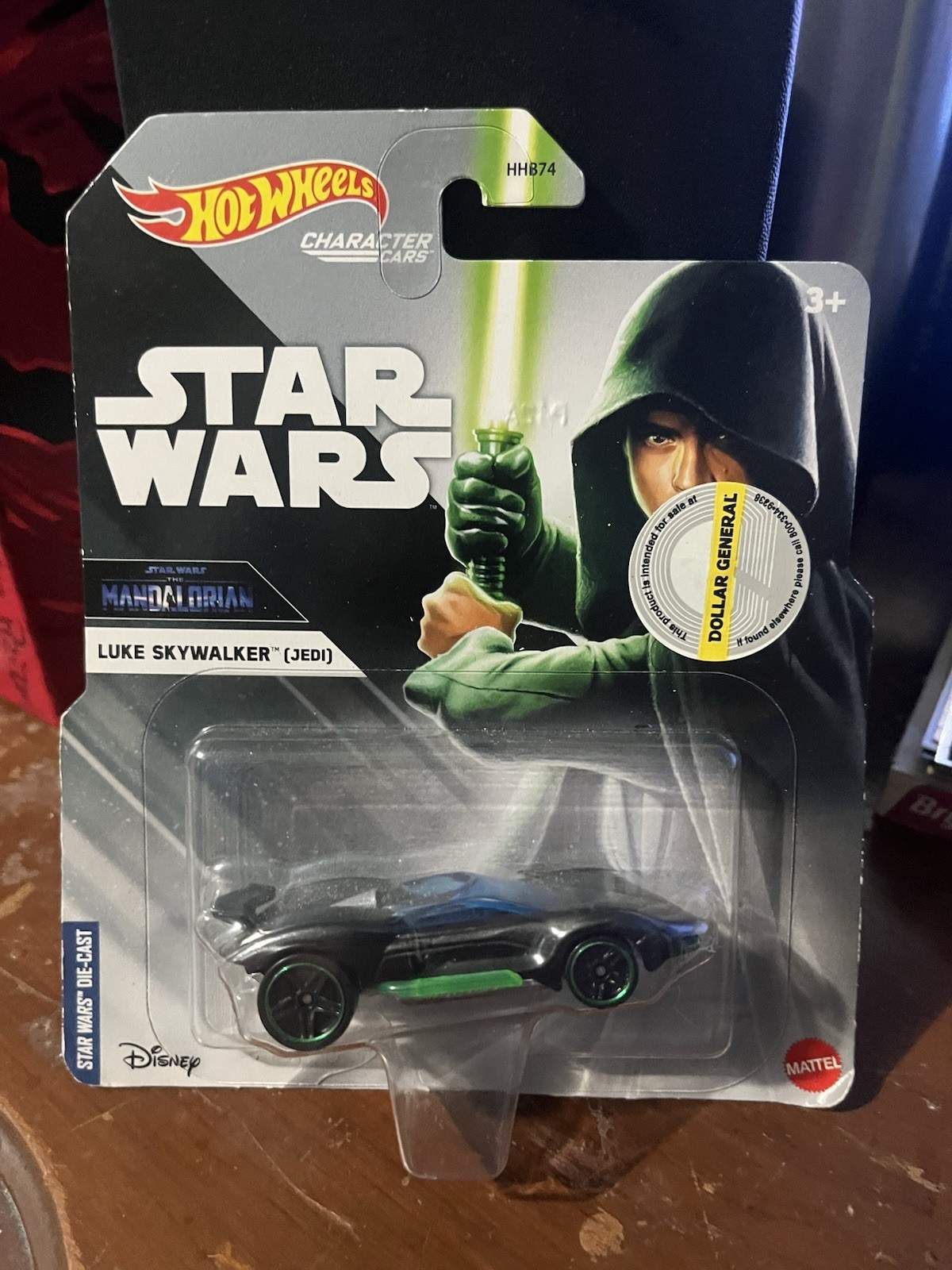 NEW Mattel HGY03 Hot Wheels Star Wars LUKE SKYWALKER DieCast 1:64 Character Car