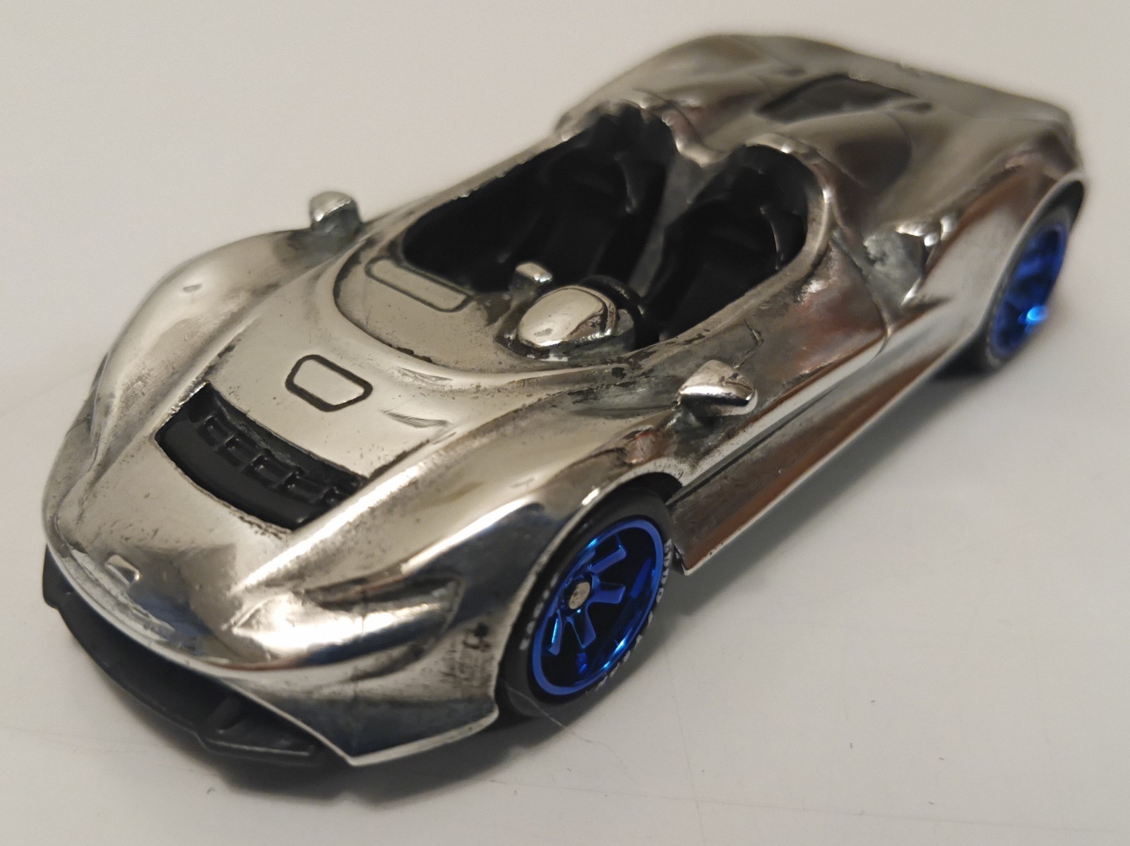 Hot Wheels: McLaren Elva (Gone in Sixty Seconds Series 4-Daisy)