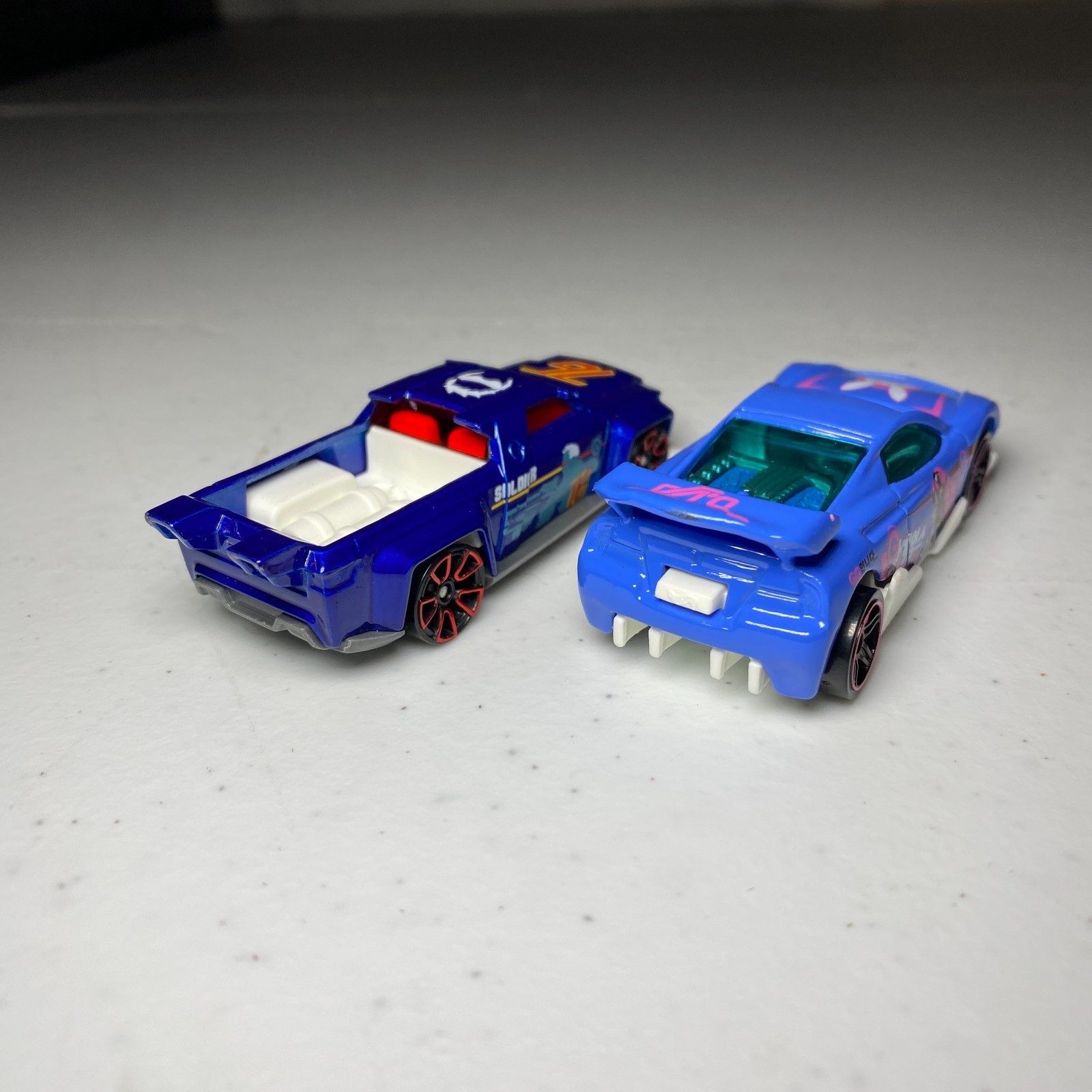 2020 Hot Wheels Overwatch MS-T Suzuka #4/D.VA and Soldier: 76 Loose – Lot of 2