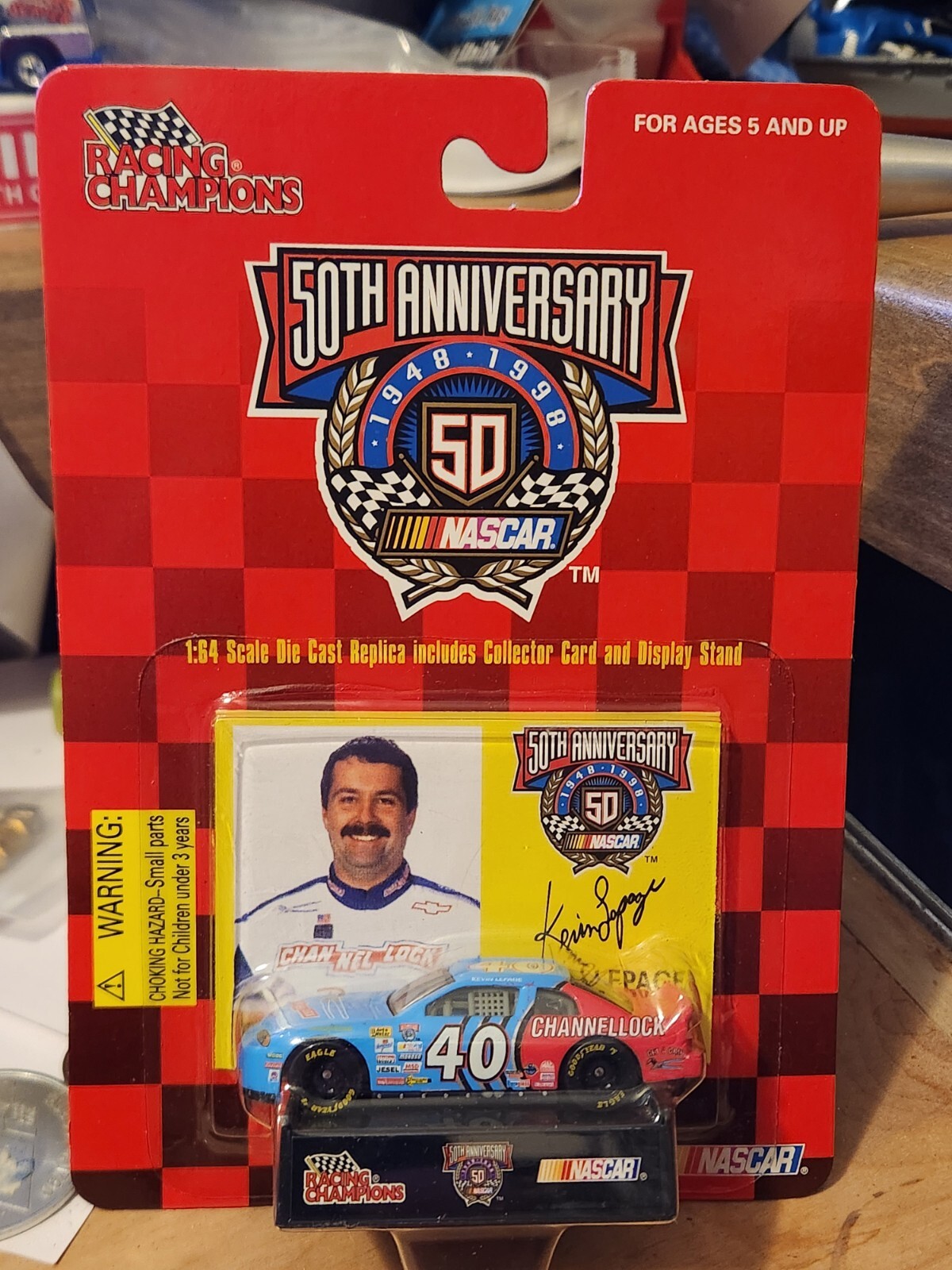 hot wheels/ racing champions NASCAR (T-6) in packs assorted