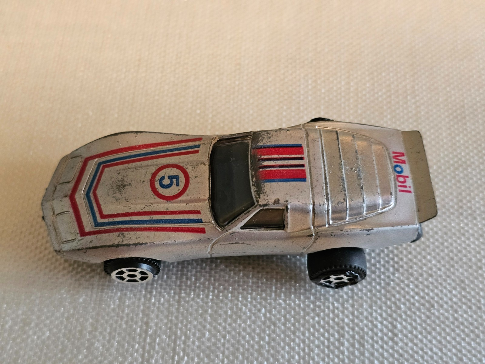 B11 Corvette Metal Body #5 Mobil Metallic Silver 1:46 Scale Macau Pull Back