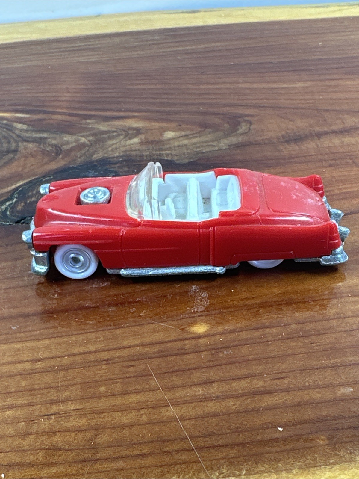 1993 Hot Wheels CW CHINE Red / White Interior Convertible Car Loose