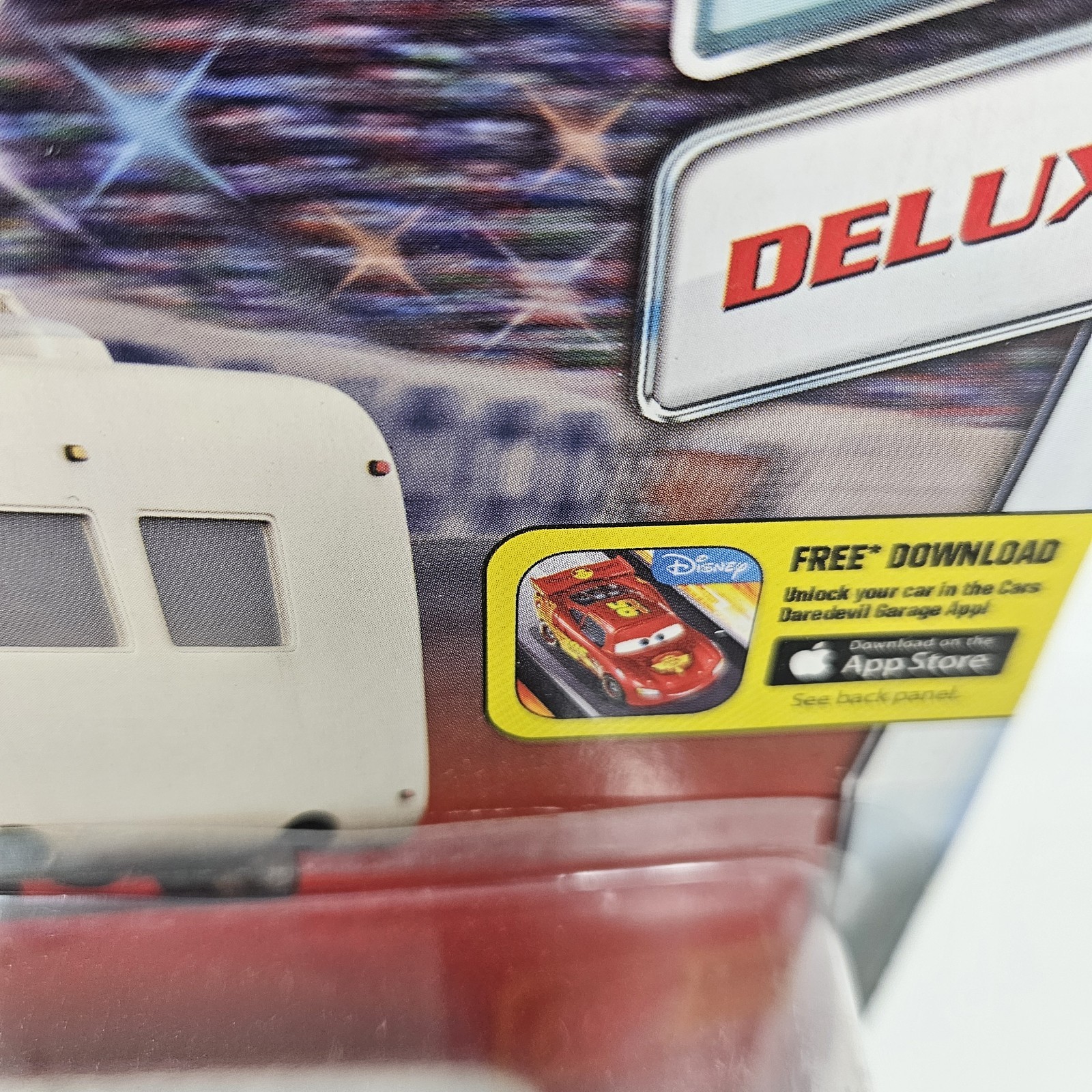 Disney Pixar Cars BUD Super Chase Deluxe RV Camper 2015 New