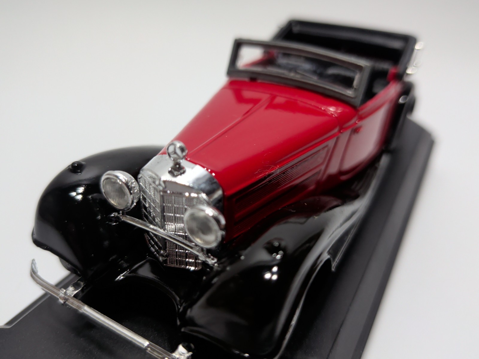 ✨VINTAGE✨ Solido Mercedes 540 K Red 1939 Cabriolet Convertible Red 4086 1/43