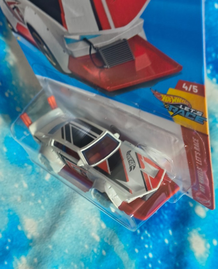 2026 Hot Wheels Mad Manga Treasure Hunt TH RTH – Fast Ship