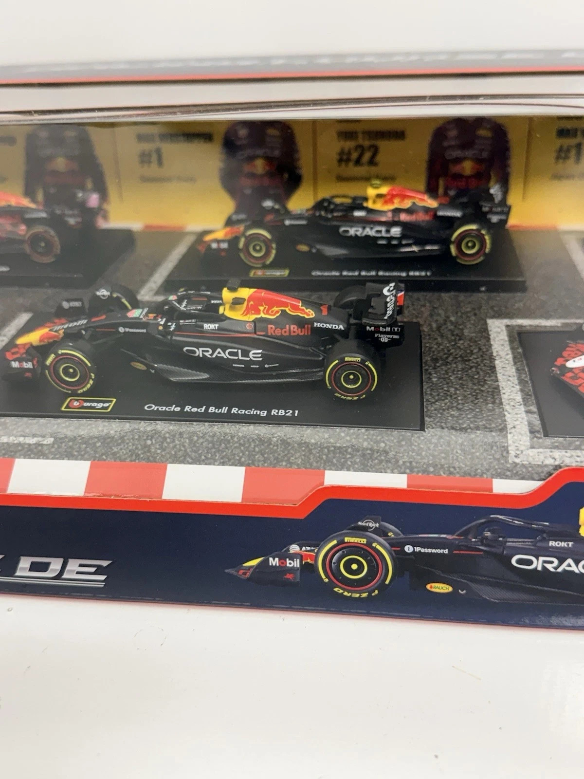 Bburago 2025 Red Bull Formula 1 Racing F1 1/43 6-Car Set