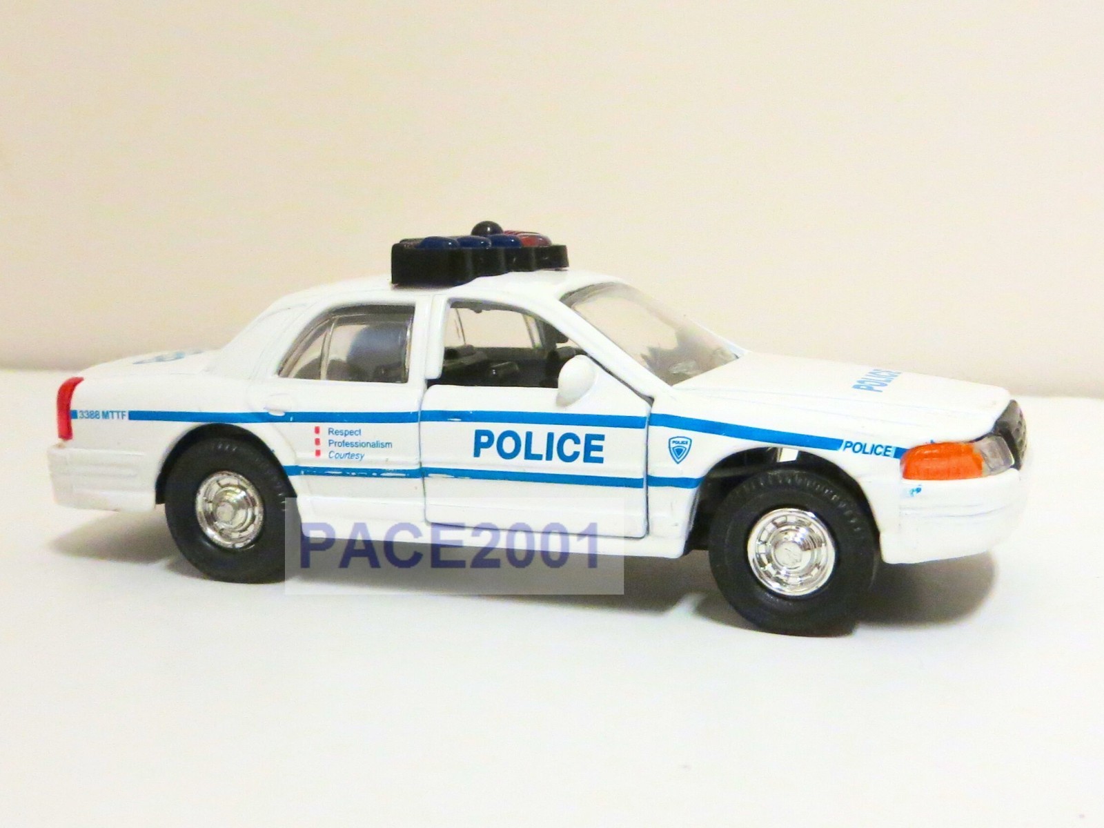 Modern City Police Car Toy with Pullback Action and opening doors