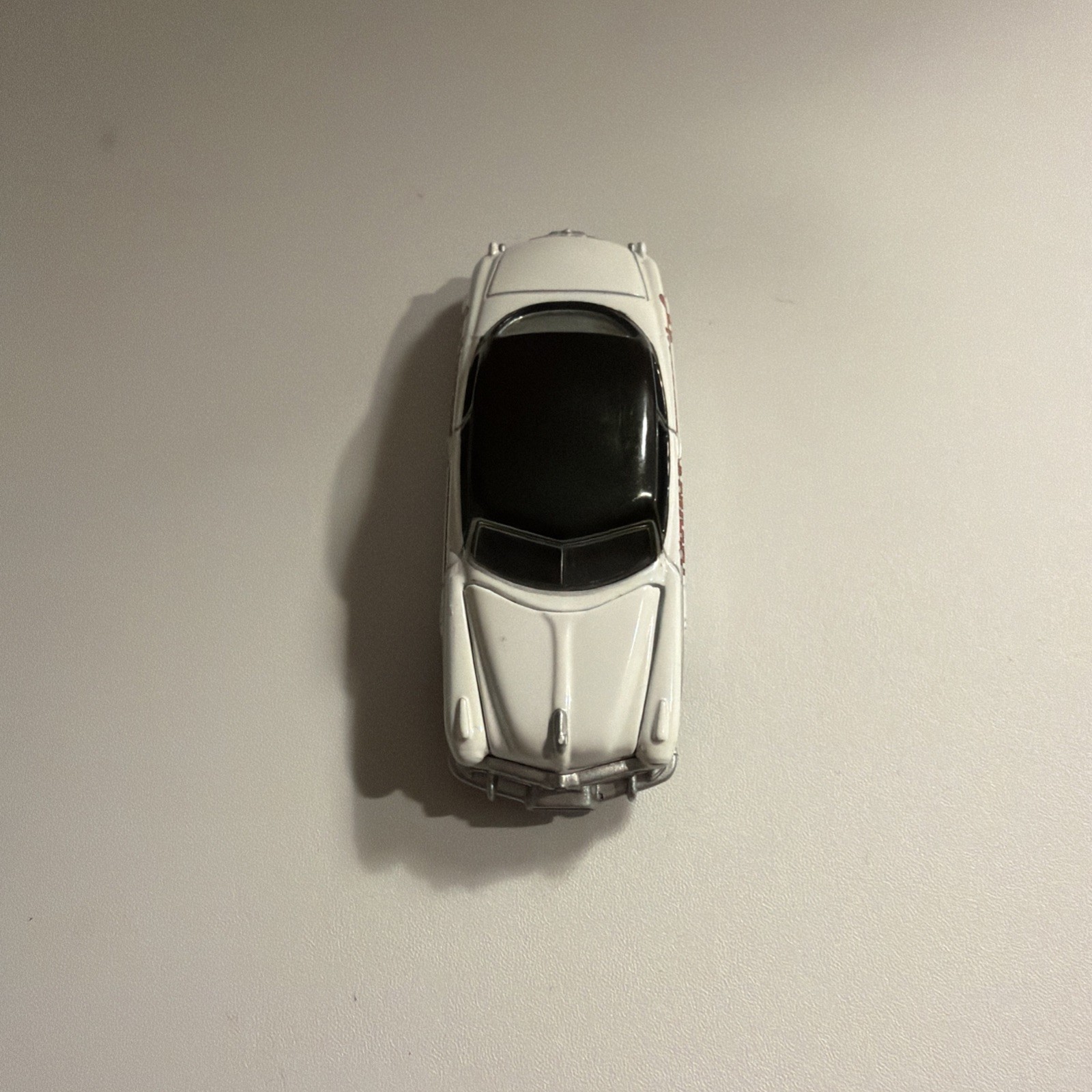 Johnny Lightning 1951 fabulous Hudson Hornet #6 White/Black