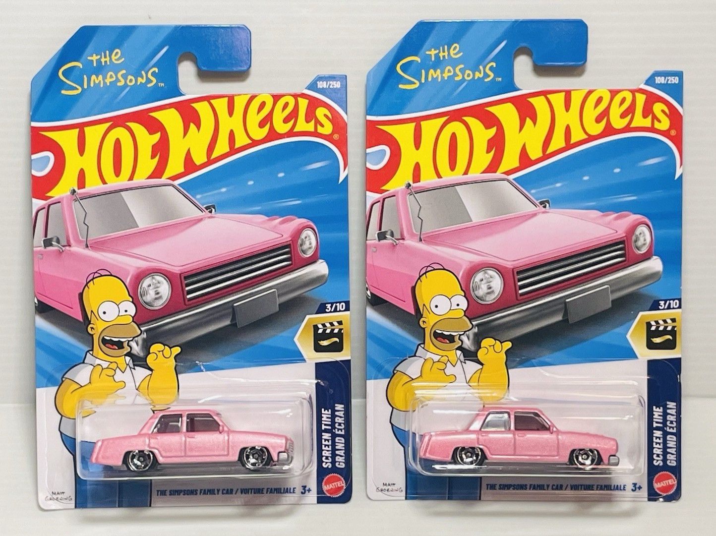The Simpsons Family Car 2 Pink Cars 2026 Hot Wheels Screen Time NEW Sealed.