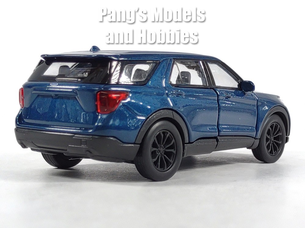 4.75 Inch 2023 Ford Explorer 1/42 Scale Diecast Model by Welly – BLUE