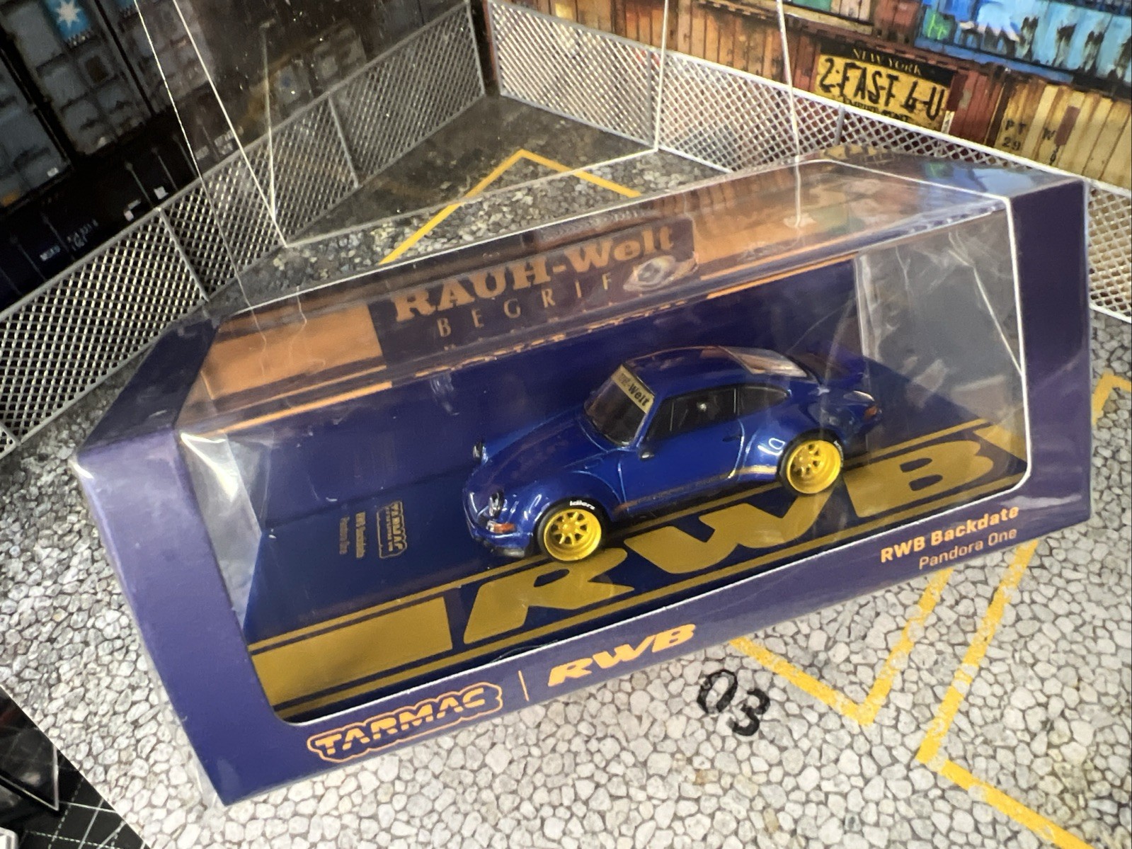 1/64 TARMAC PORSCHE RWB BACKDATE PANDORA ONE BLUE AND YELLOW