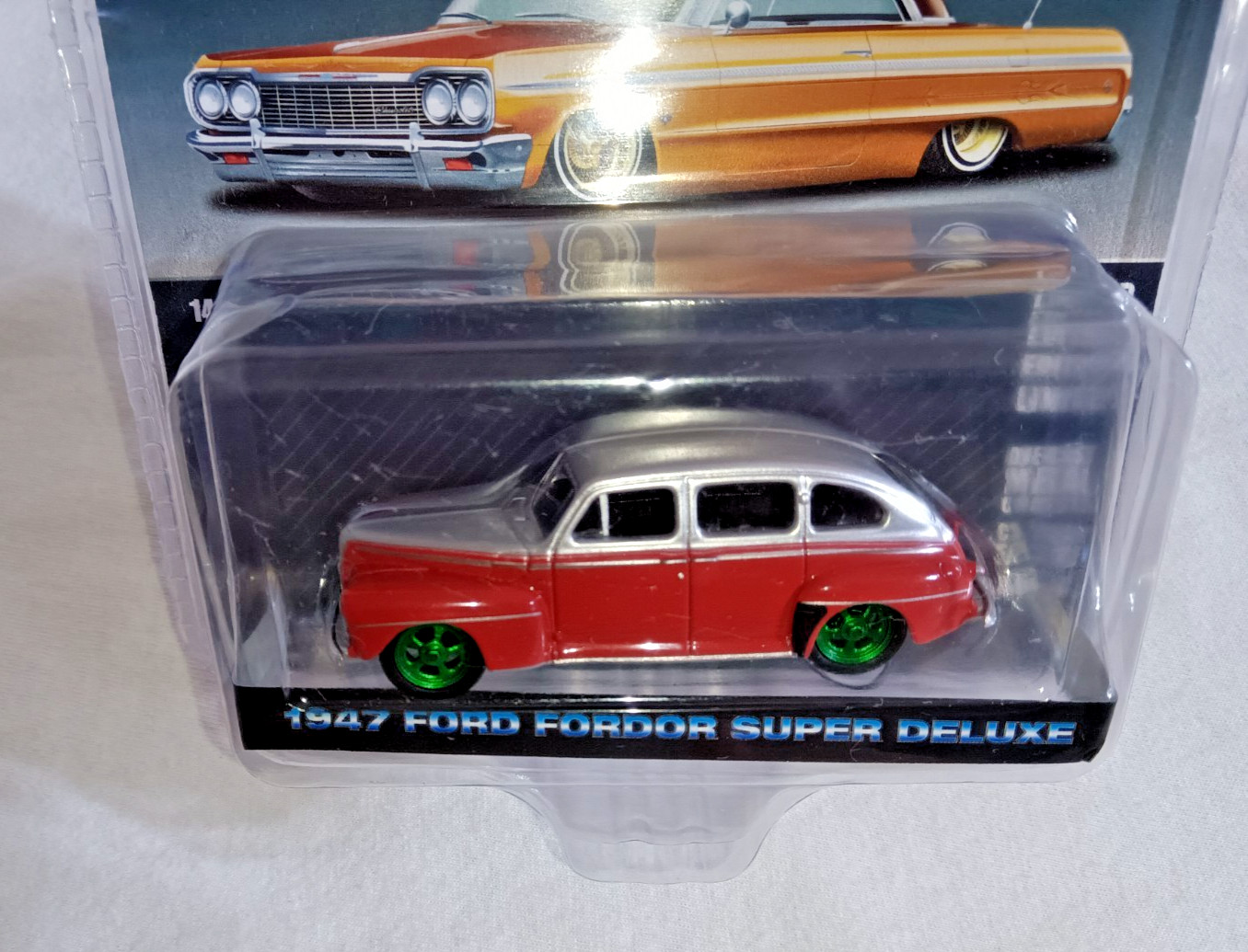 1:64 CHASE CALIFORNIA LOWRIDERS 1947 FORD FORDOR SUPER DELUXE OUT OF PRODUCTION!