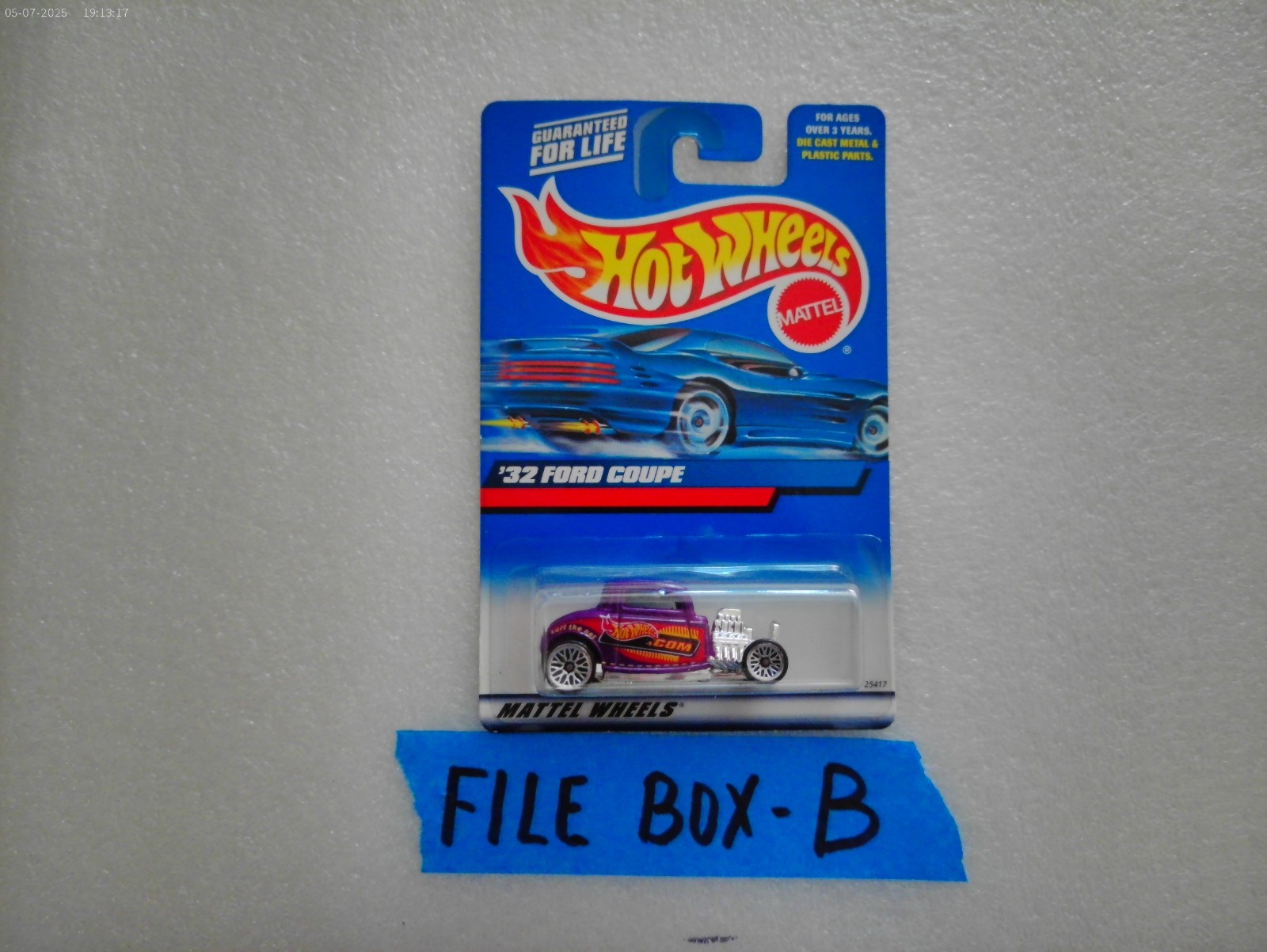 HOT WHEELS . COM 32 FORD COUPE FLAMES PURPLE 1932 # 195 HW LIMITED EDITION 1:64