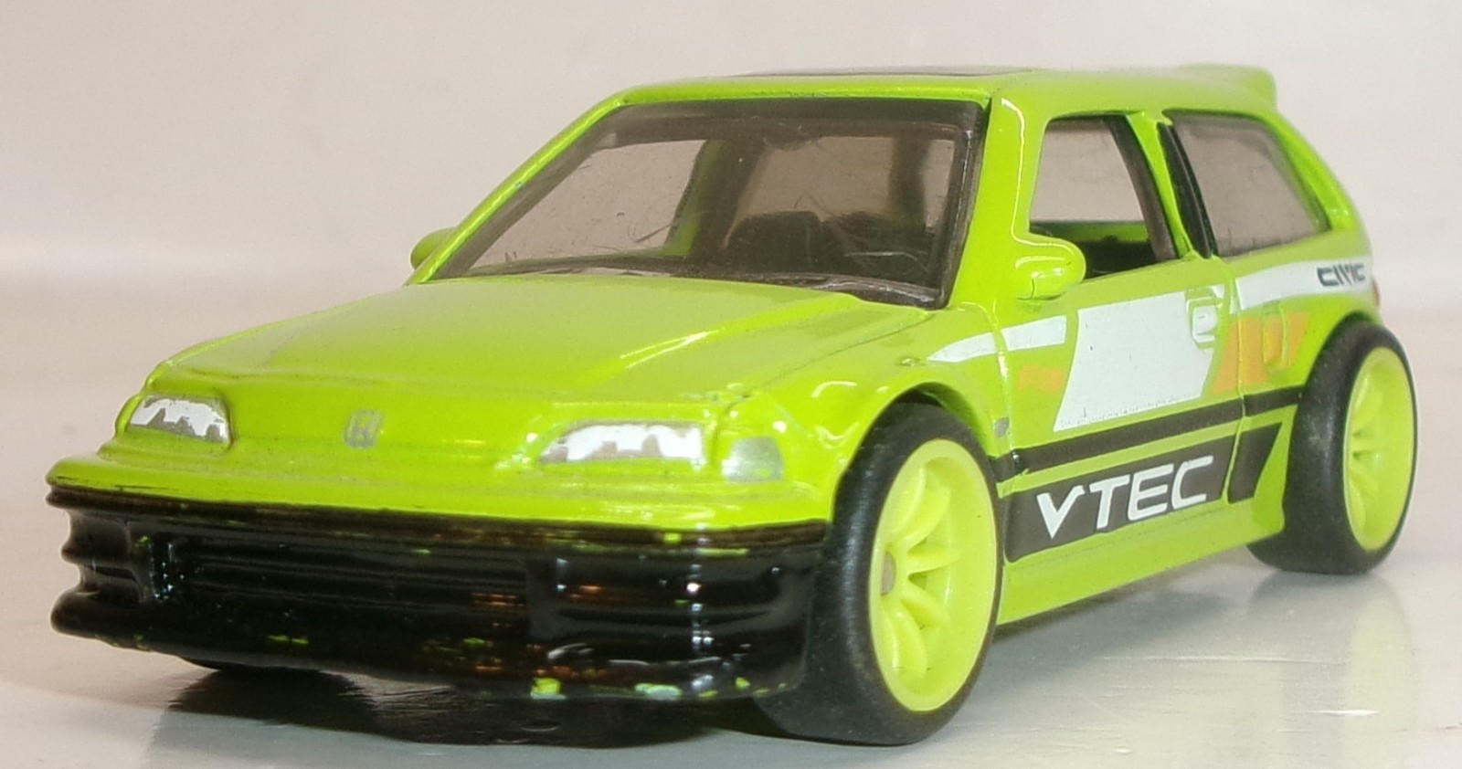 LOOSE 2025 HOT WHEELS 1:64 GREEN ’90 HONDA CIVIC EF WHEEL SWAP REAL RIDERS