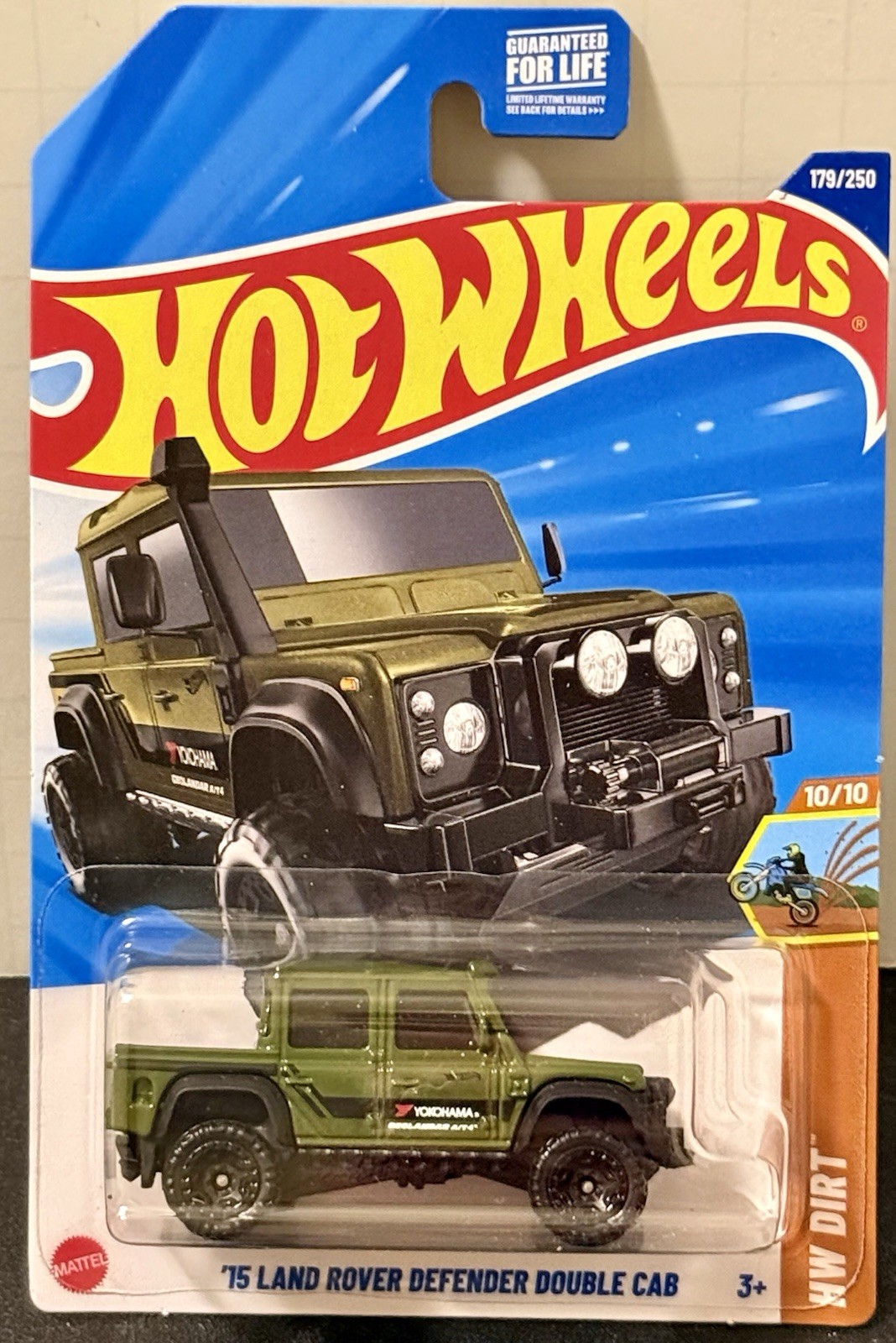 Hot Wheels 2025 Kroger Exclusive ’15 LAND ROVER DEFENDER DOUBLE CAB HW Dirt #10