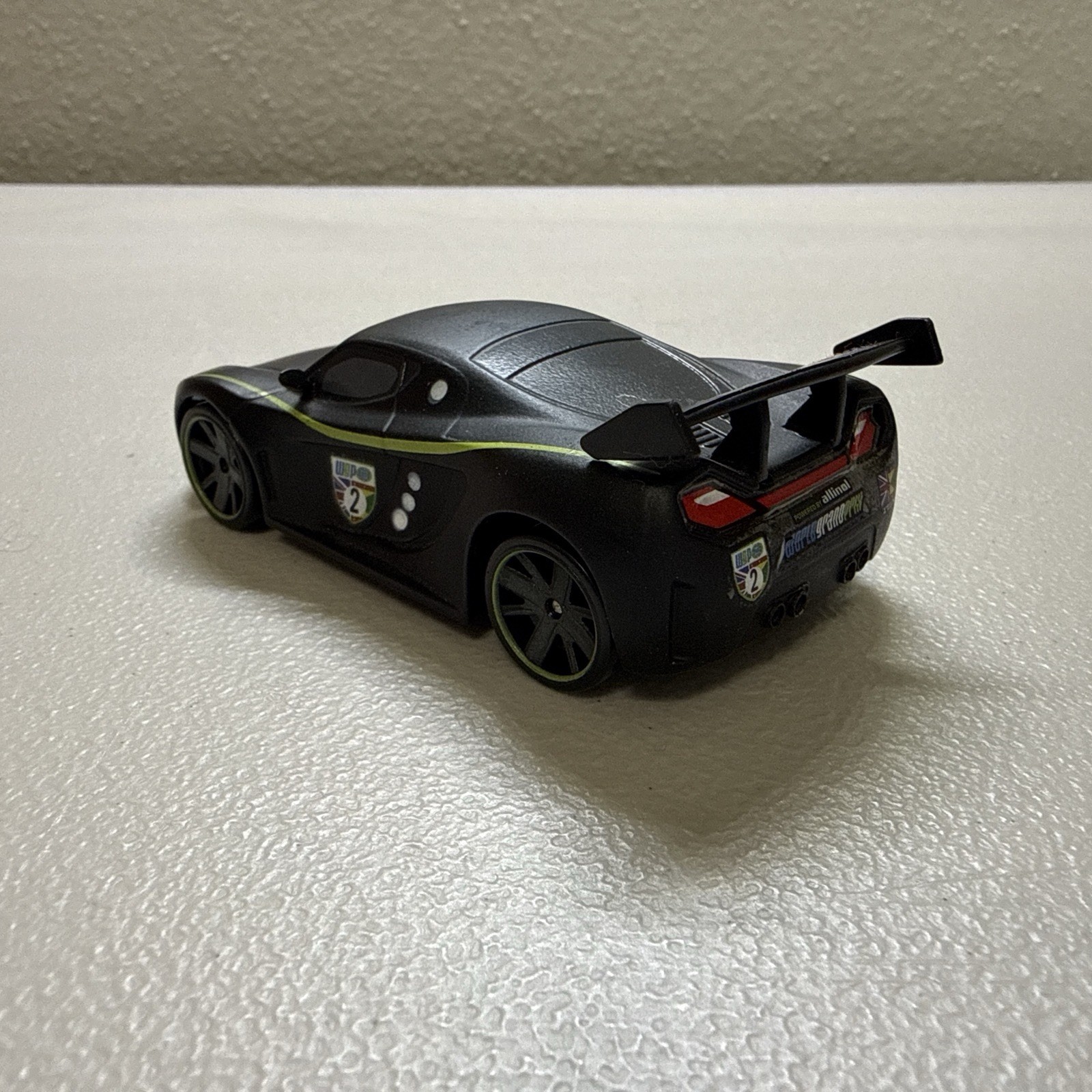 Disney Pixar Cars Lewis Hamilton Diecast Car Mattel Black And Yellow
