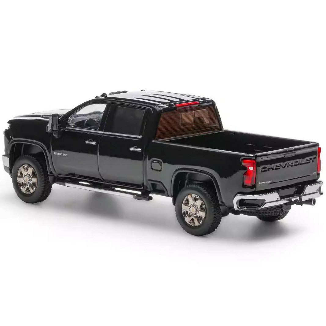 SMC 1/64 CHEVY SILVERADO PICK UP TRUCK Die Cast -SILVER-
