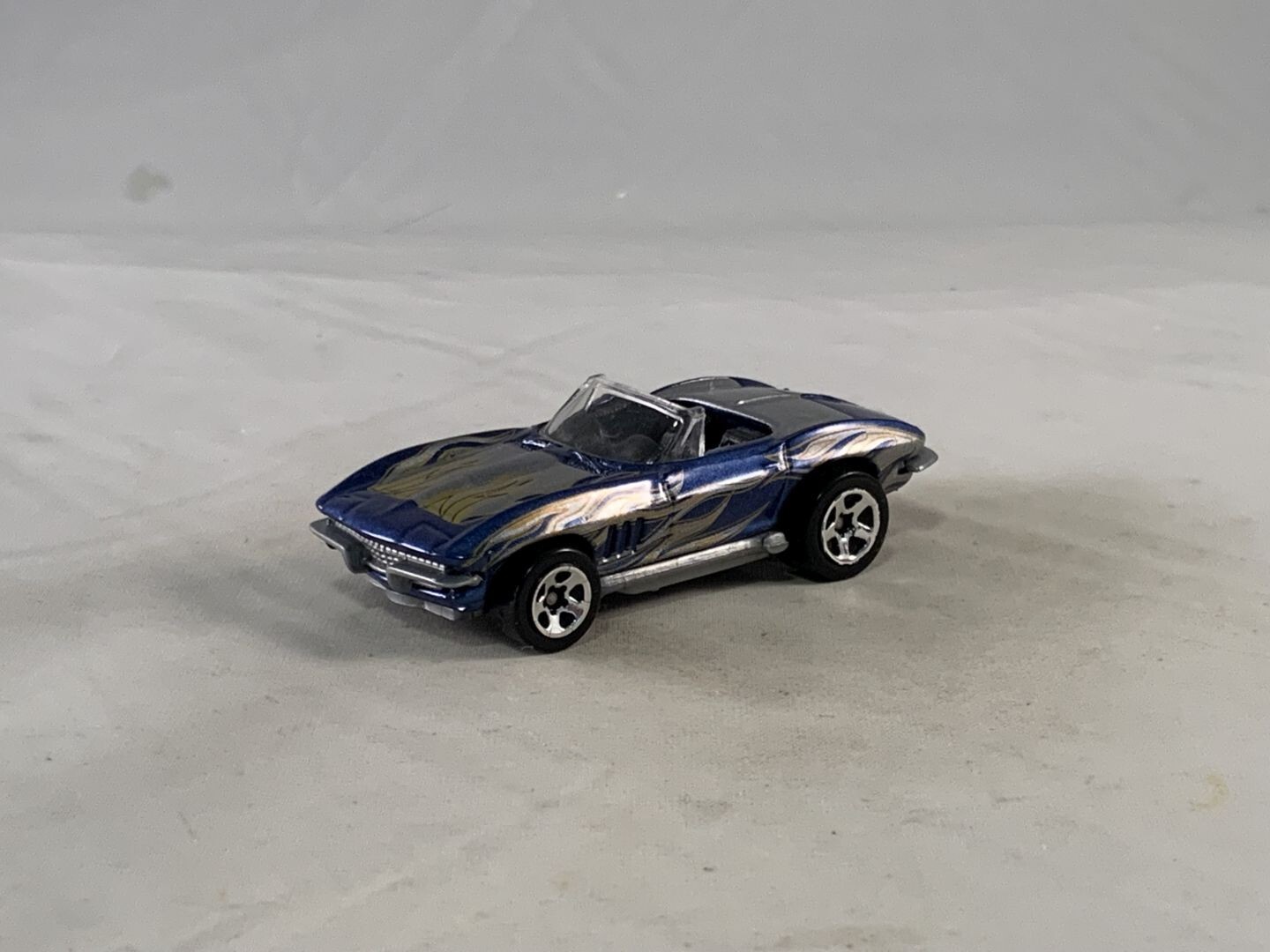 Hot Wheels 1965 Corvette Vette Convertible 2002 Corvette Blue 5SPs