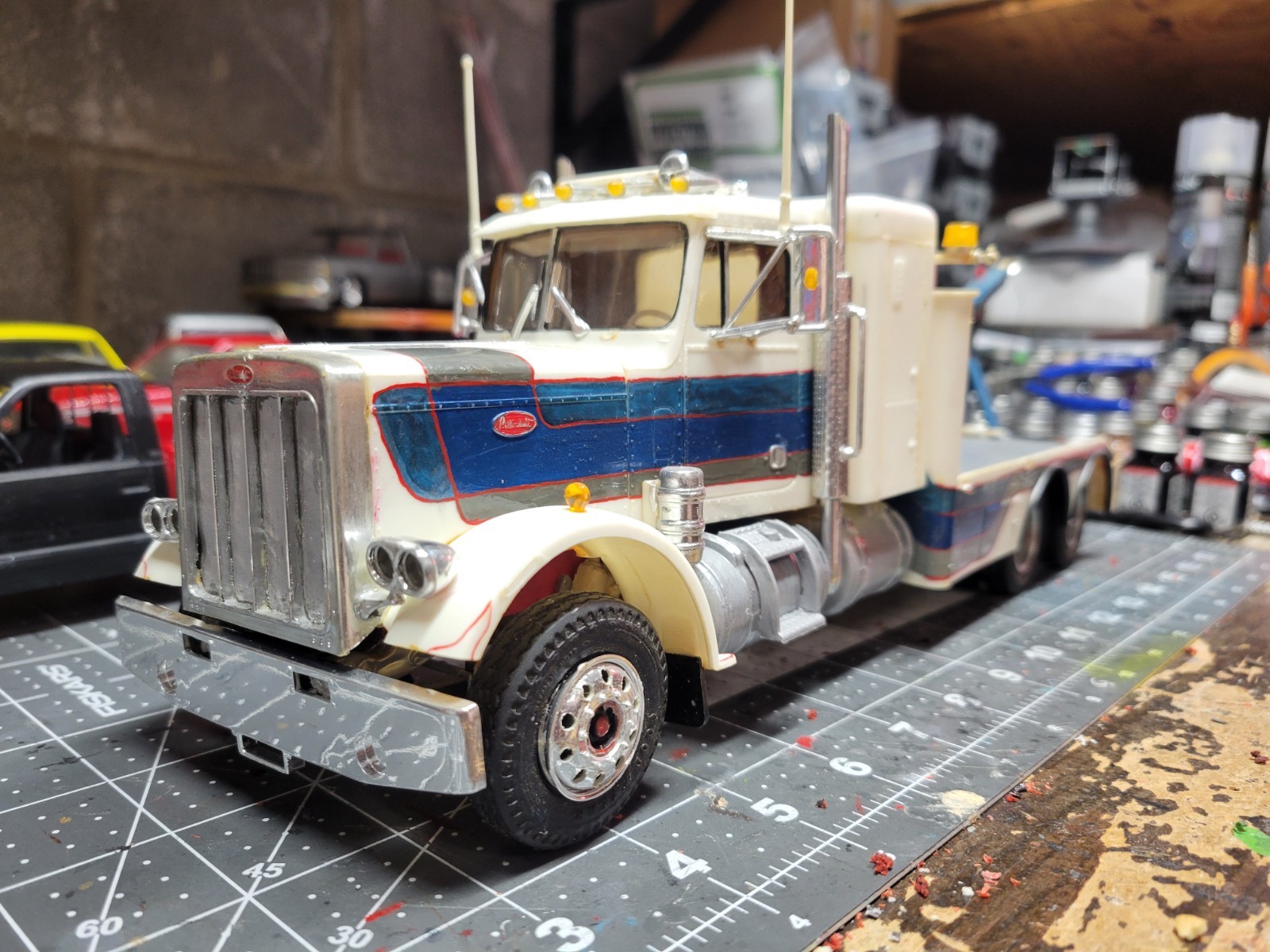 Amt Peterbilt wrecker.