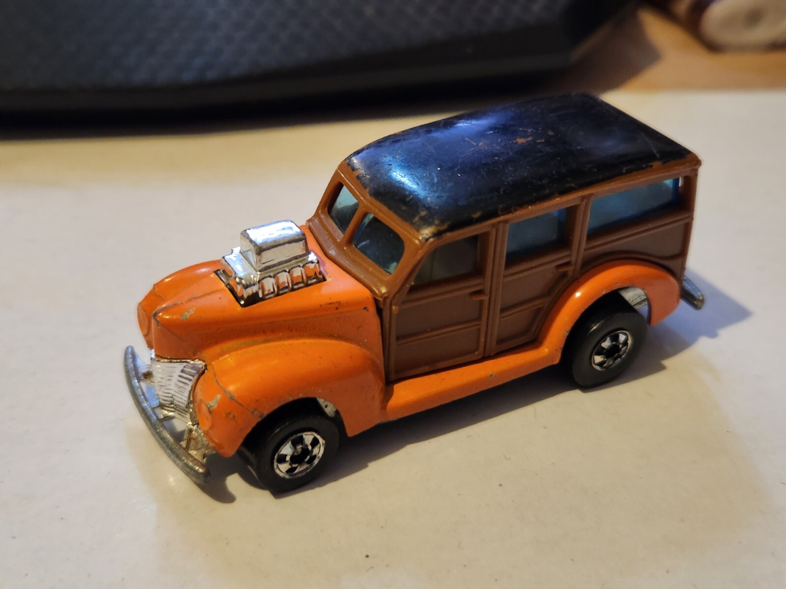 hot wheels & matchbox FORD (BOX #40) 1940’s 1950’s 1960’s 1970’s
