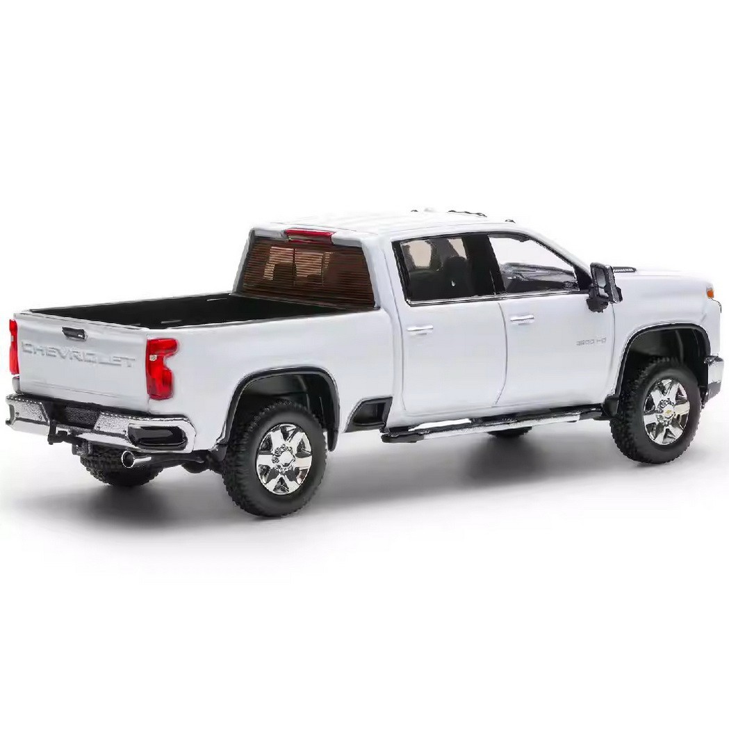 SMC 1/64 CHEVY SILVERADO PICK UP TRUCK Die Cast -WHITE-