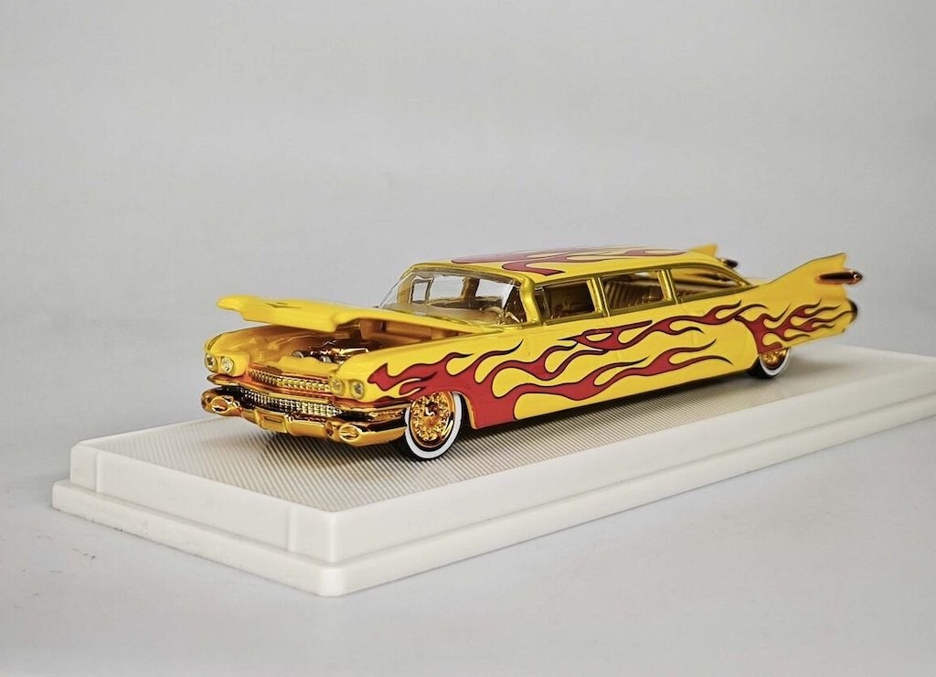 Mechanic 1:64 1959 Yellow Gold 62 Limousine Luxury Model Diecast Collect Car