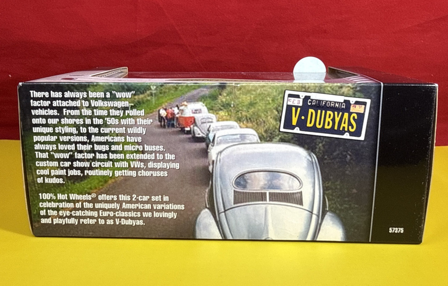 Hot Wheels 100% Volkswagen V Dubyas VW Bug Microbus 2 Car Set 2002 Vintage 1/64