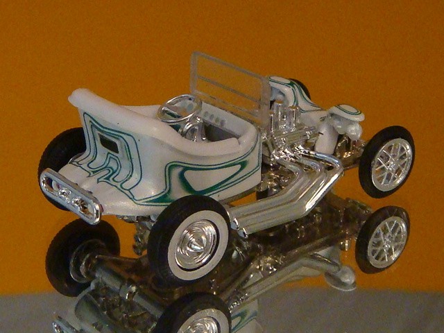 Ed “Big Daddy Rat Fink” Roth 1959 Outlaw Flathead V8 Roadster 1/64 Scale Ltd D