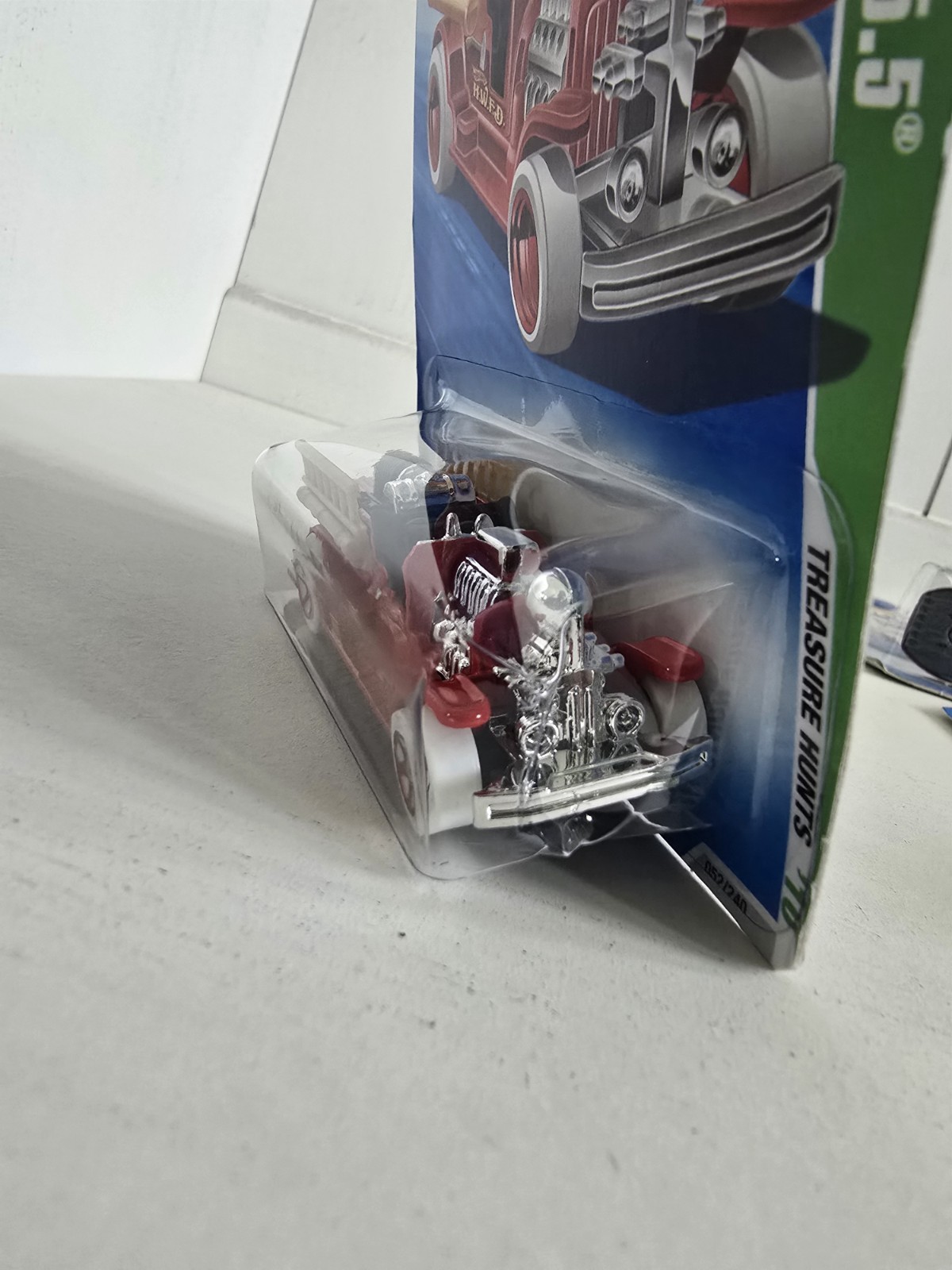 Hot Wheels Treasure Hunt Lot Of 8 SEALED NEW Cadillac Evil Twin Chevy Truck Olds