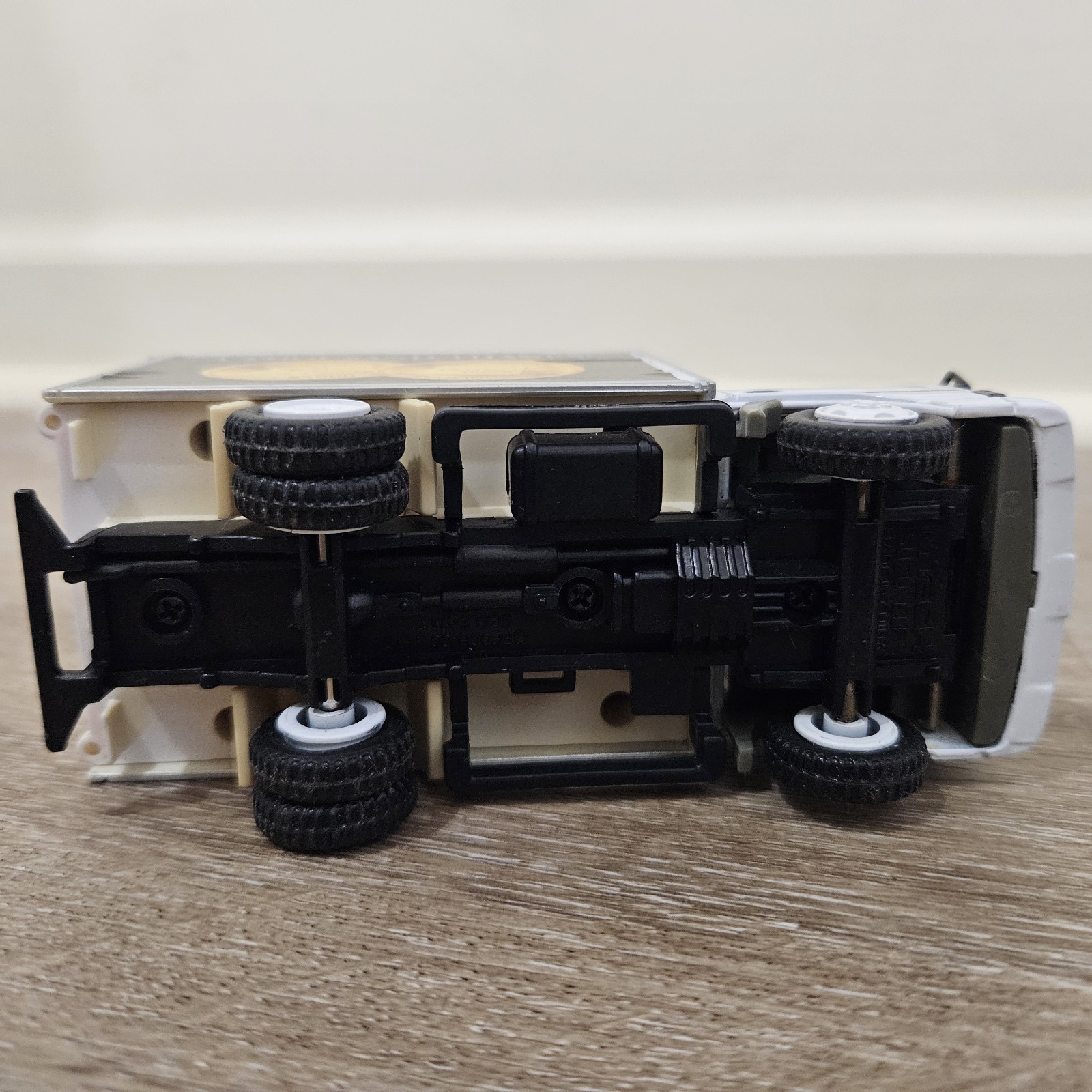 M-Tech Isuzu Elf NPR A Thousand Thanks Dealer Promo Truck 1:43 Japan
