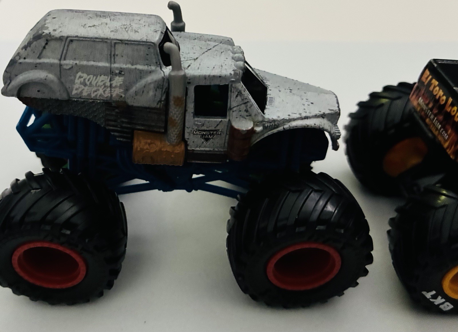 Monster Truck 1:64 Monster Jam Multi-Color Lot x5