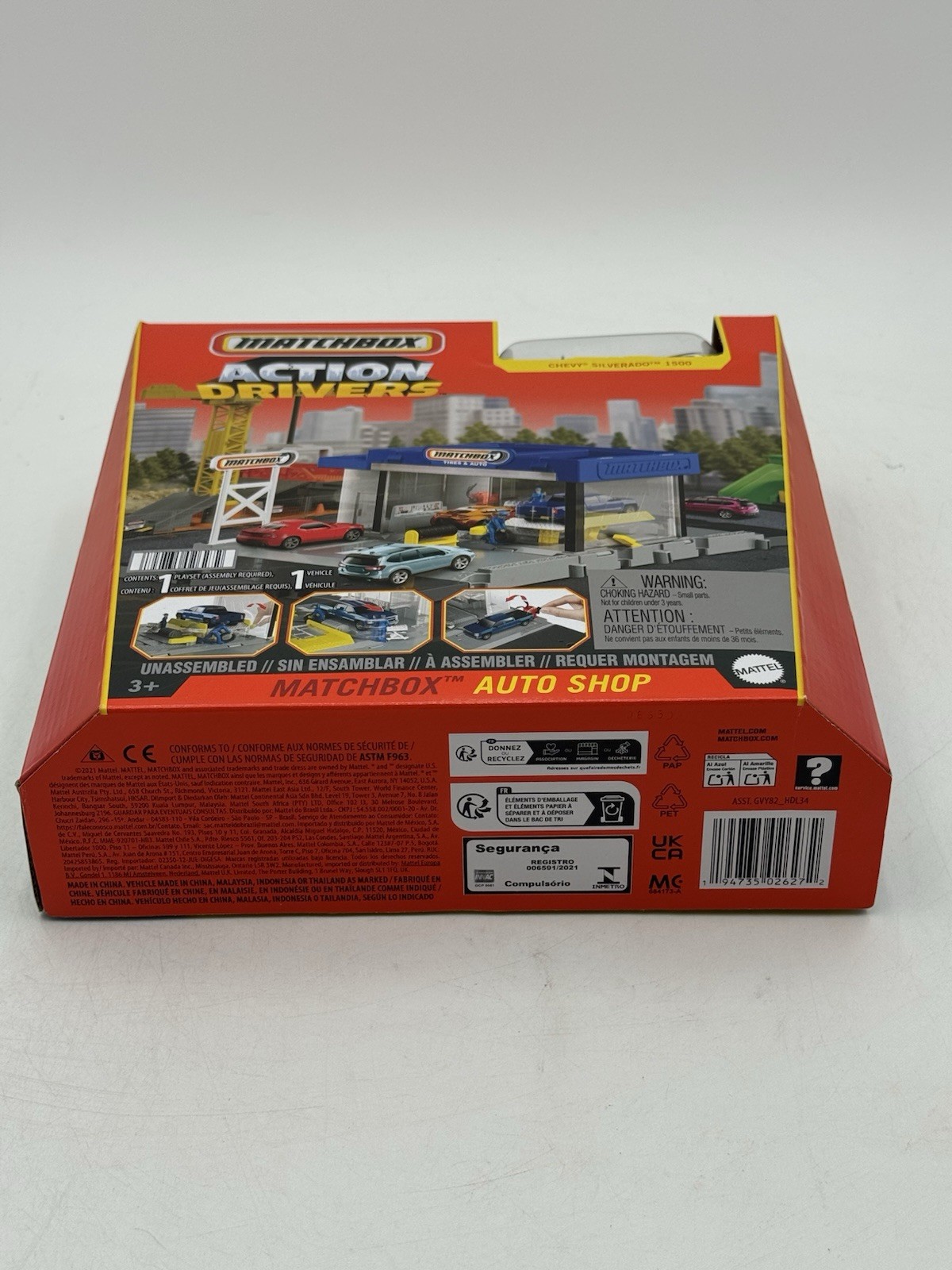 Matchbox Action Drivers Auto Shop Play Set w/ Chevy Silverado – 1:64 Diecast Car