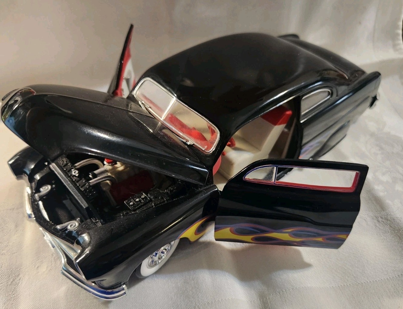 ERTL 1951 Mercury Die-Cast Car 1:18 Black