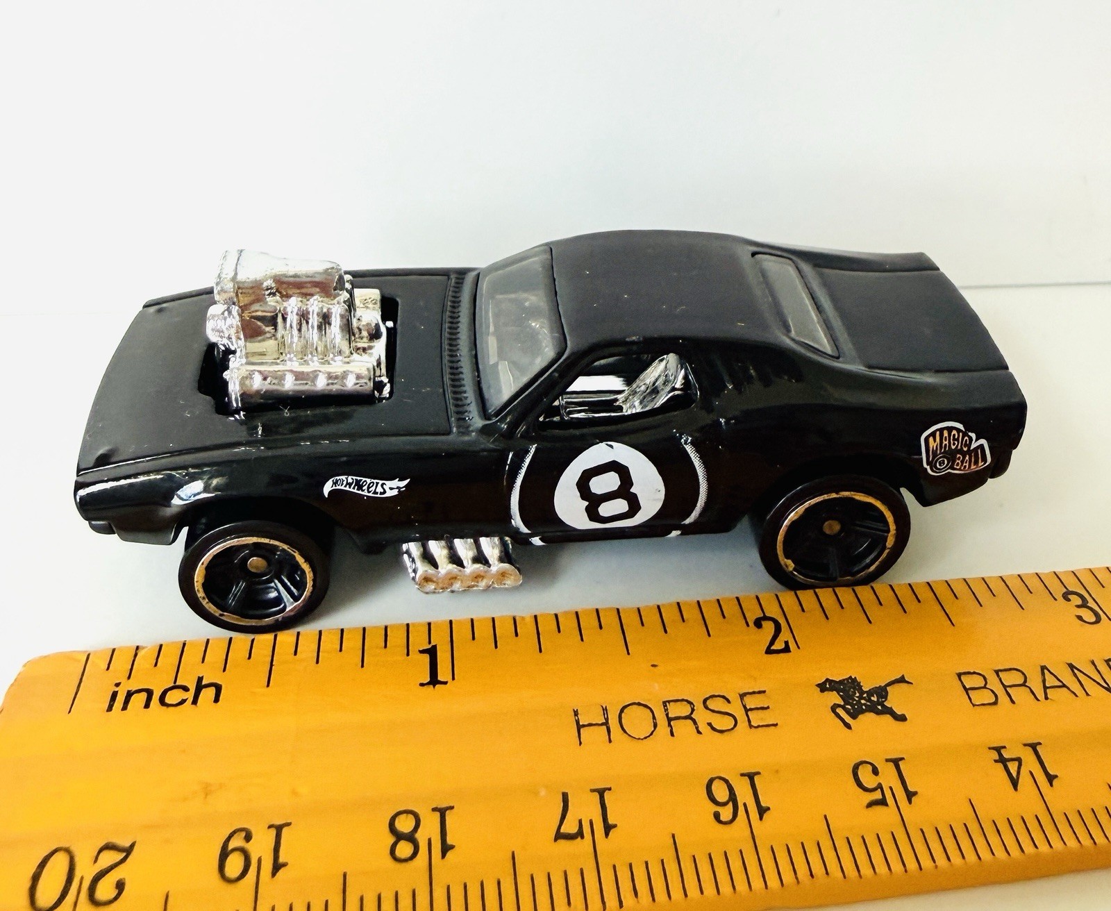 2021 Hot Wheels Rodger Dodger 73/250 Signs Point to Yes Mattel Games Magic 8