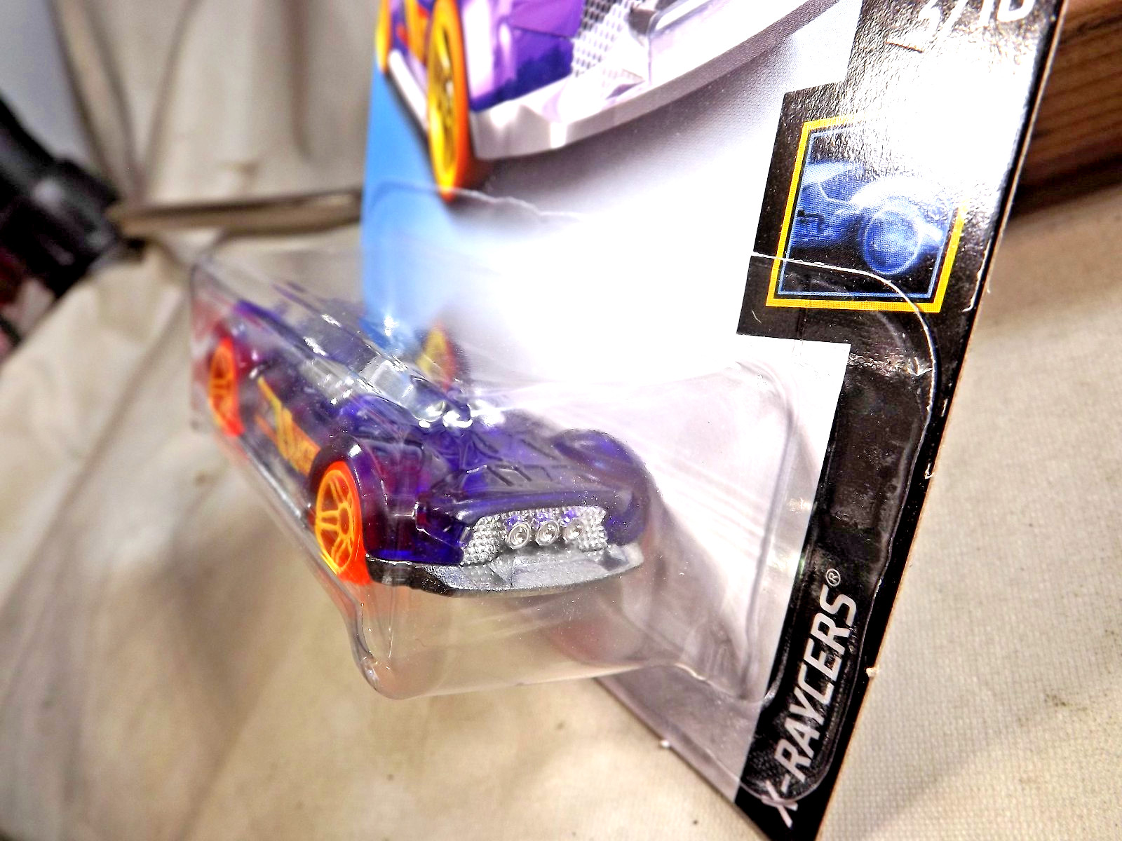 2018 Hot Wheels Kroger Exclusive X-Raycers 3/10 MONTERACER Purple w/OrangeWheels