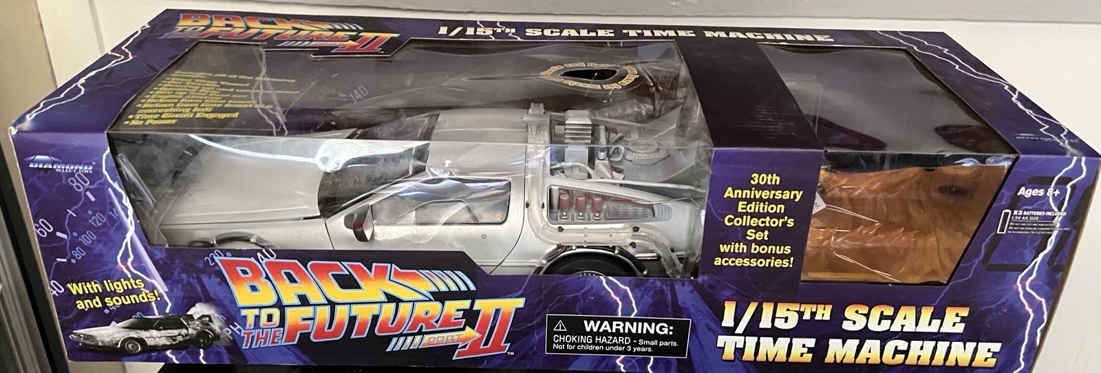 Back To The Future 2 1/15th Scale DeLorean Time Machine w/ Lights & Sounds