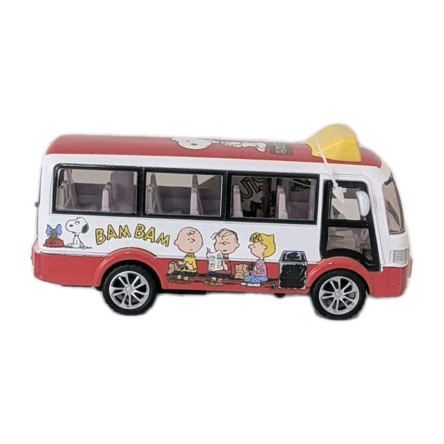 Ultimate Peanuts & Snoopy 14 Vehicle Set – Buses, Cars & Pickup Truck & SUV!