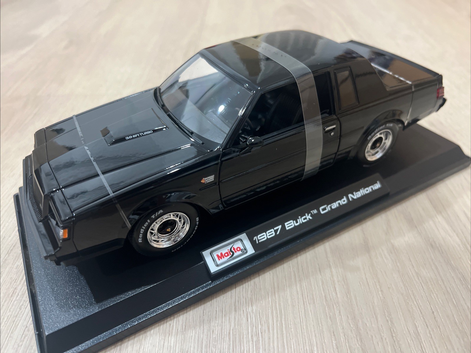 1987 BUICK REGAL GRAND NATIONAL BLACK 1/18 DIECAST MODEL CAR MAISTO 31479