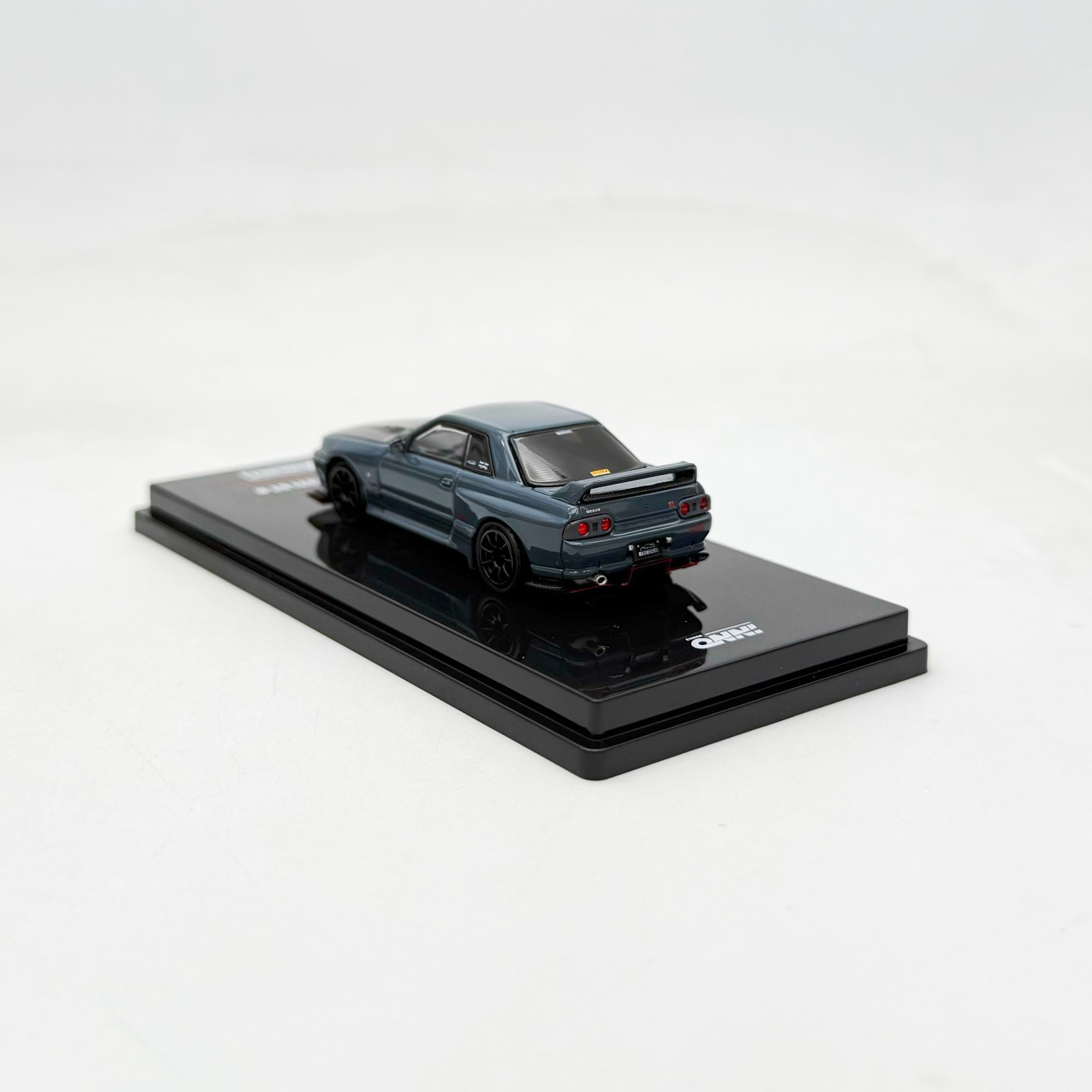 INNO64 1:64 Top Secret Nissan GT-R R32 Gray