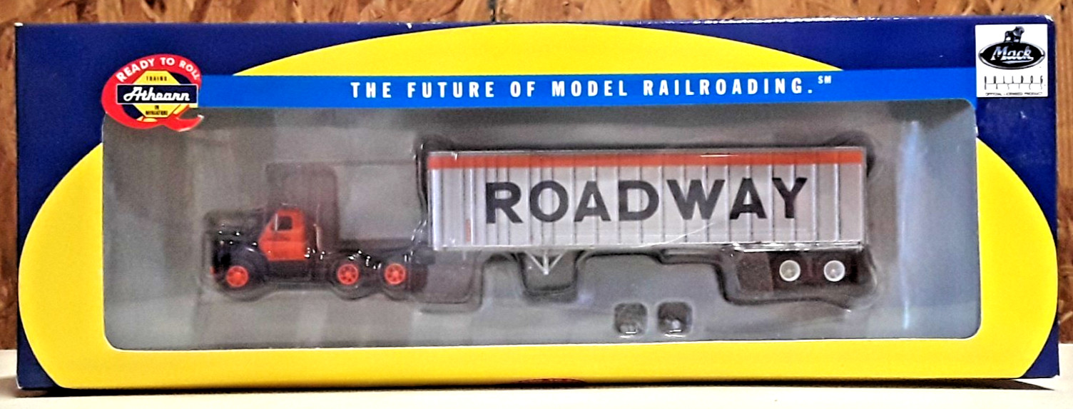 Athearn HO Scale 70988 Roadway MACK B Tractor w/ 40′ Exterior Post Trailer (-185