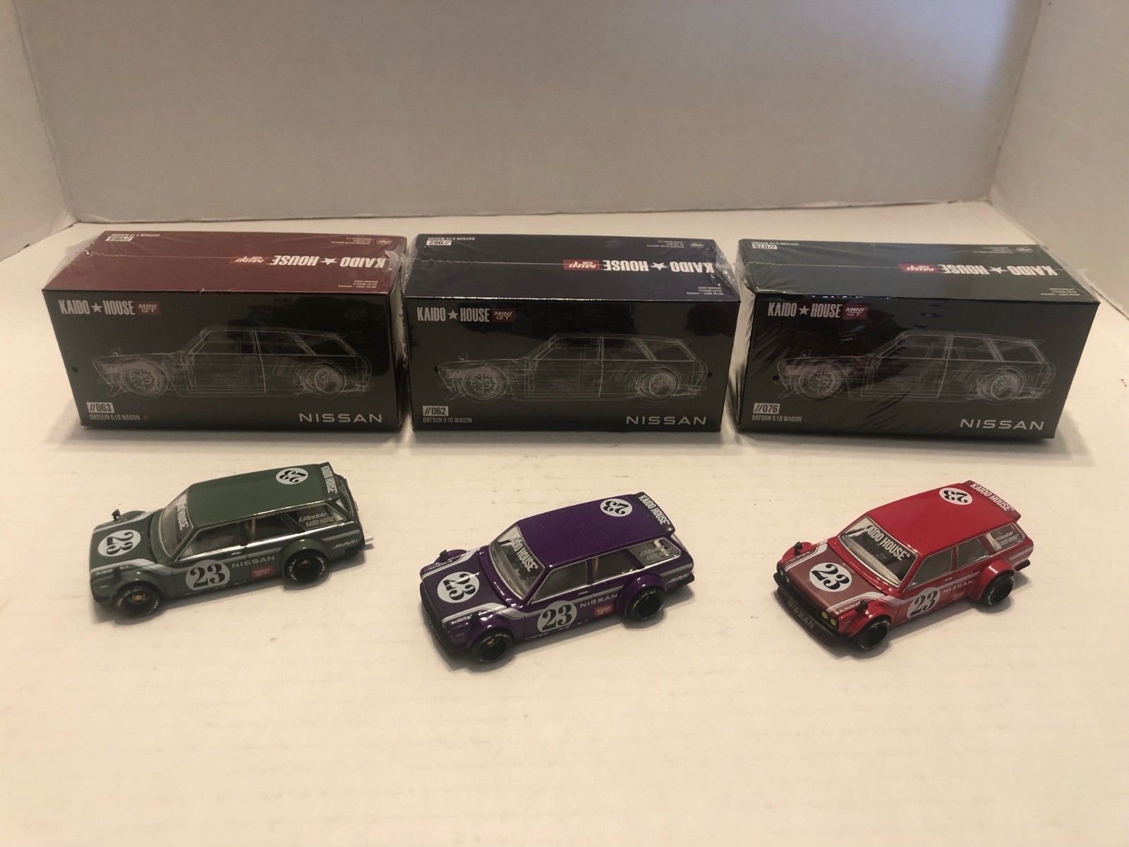 1:64 MINI GT Kaido House Datsun 510 Wagon Carbon Fiber V1 V2 V3 Set of 3