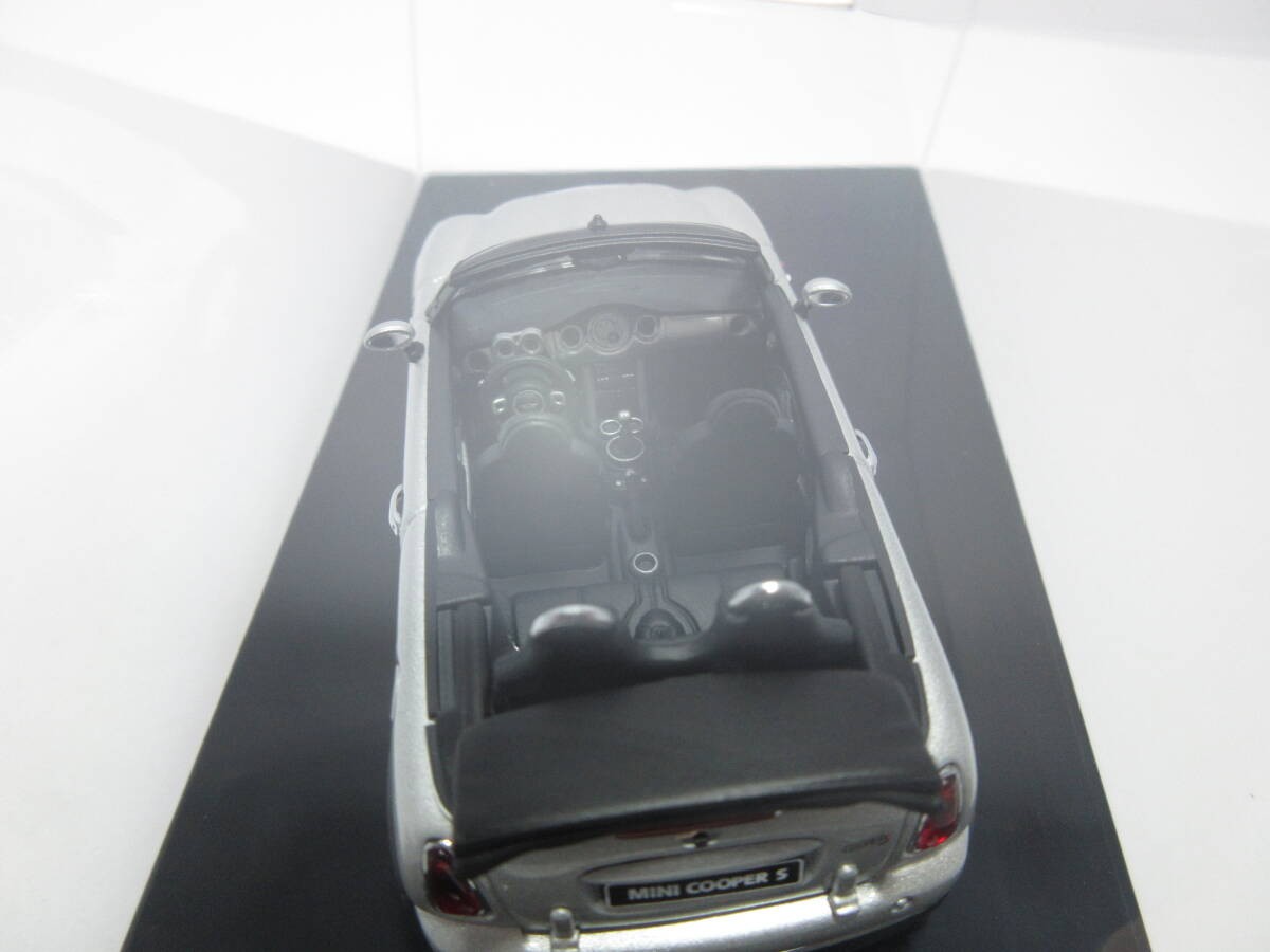 Mini car 1/43 Auto Art MINI Mini Cooper S Cabrio Cabrio Convertible Silver