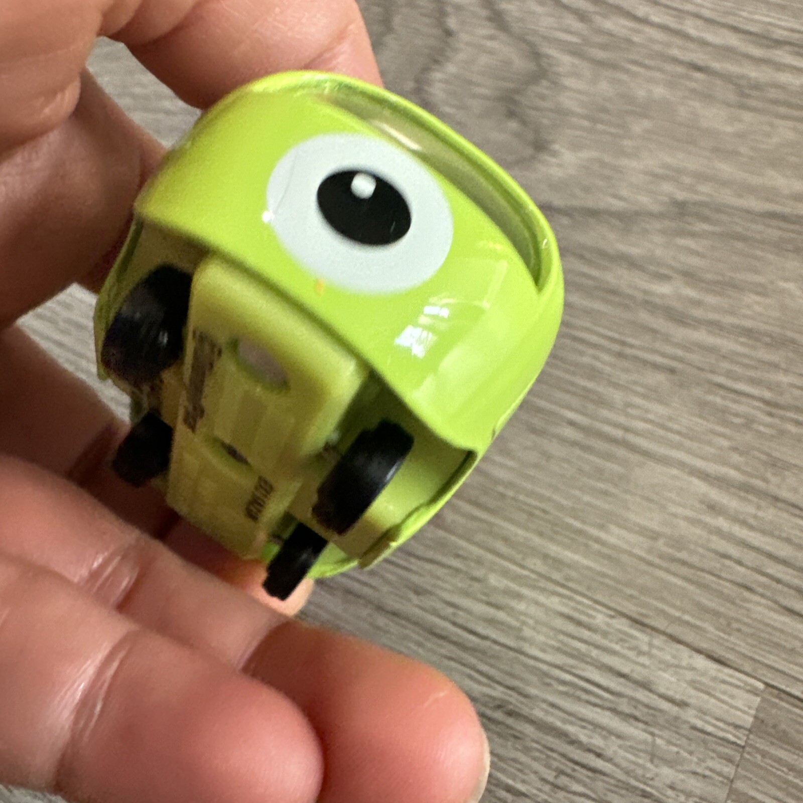 Takaratomy Tomica Disney Motors Tsum Tsum Mini Car Figure, Mike Monster Inc Toy
