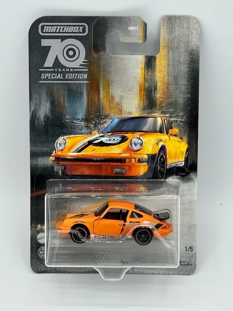 MATCHBOX Moving Parts 70th ANNIVERSARY 2023 PORSCHE 911 ORANGE