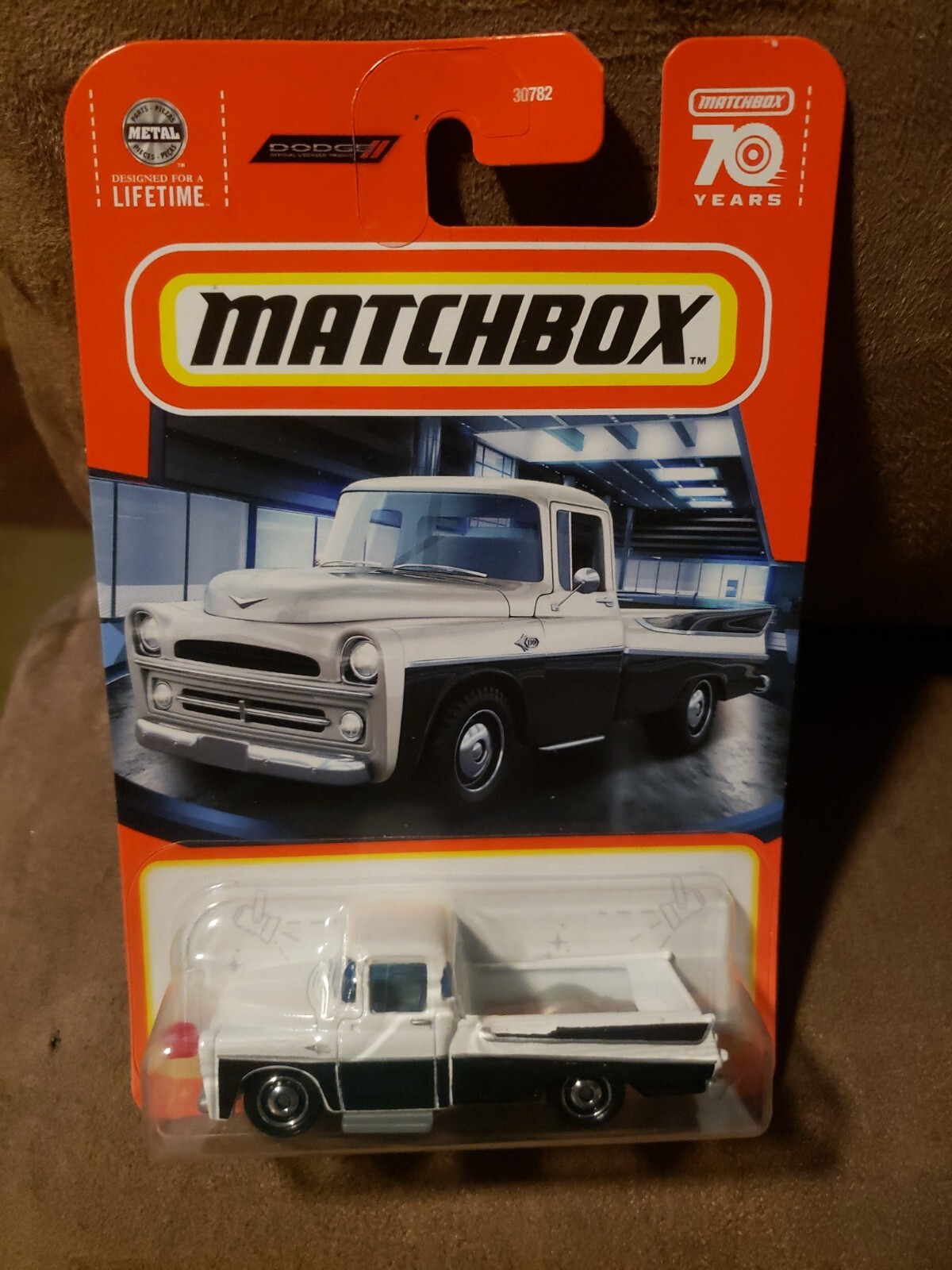 2023 Matchbox 14/100 DODGE SWEPTSIDE 70 YEARS FAST SHIPPING Black & White